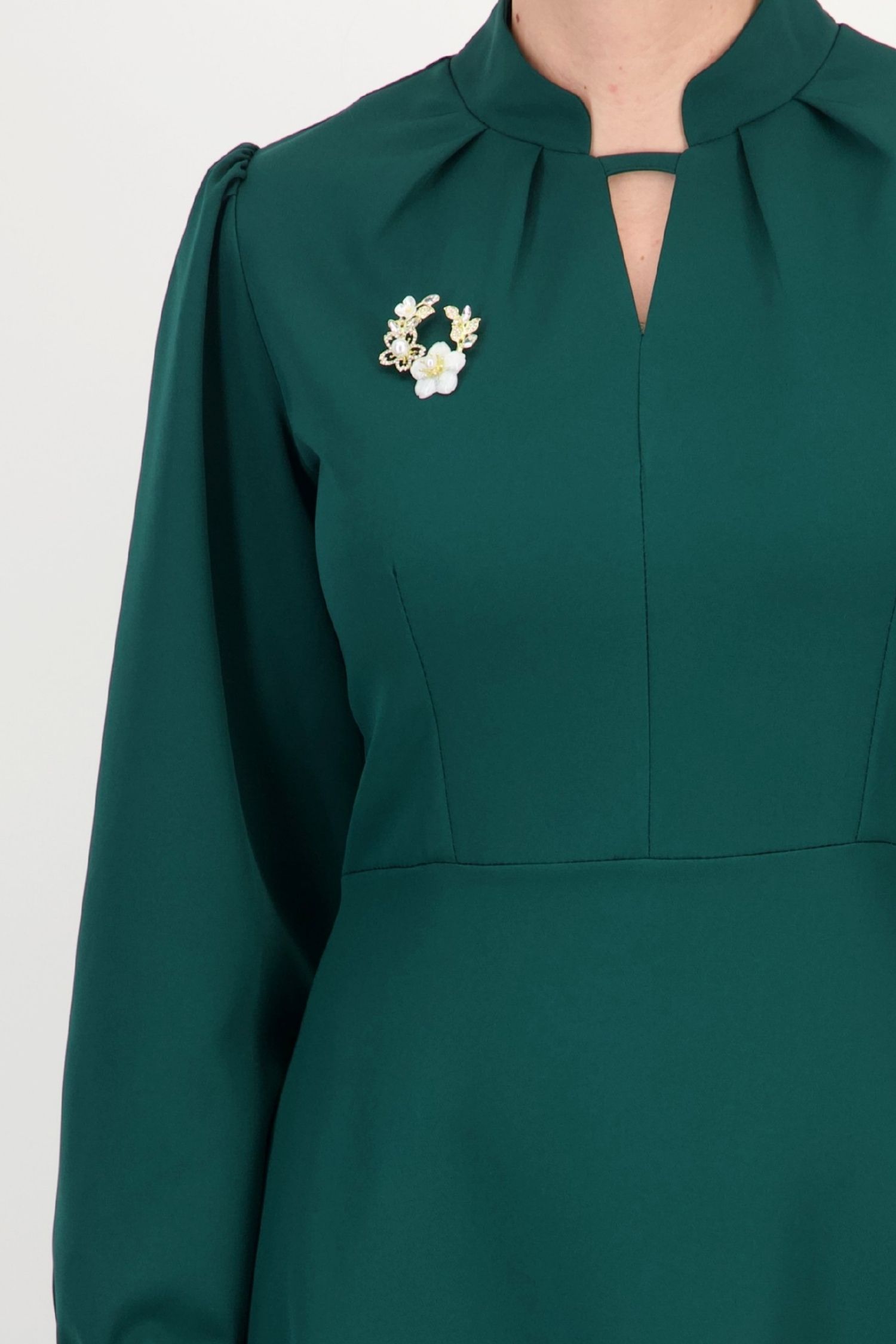 Rochie verde, în clos, din stofă elastică, până la genunchi 5 - StarShinerS.ro