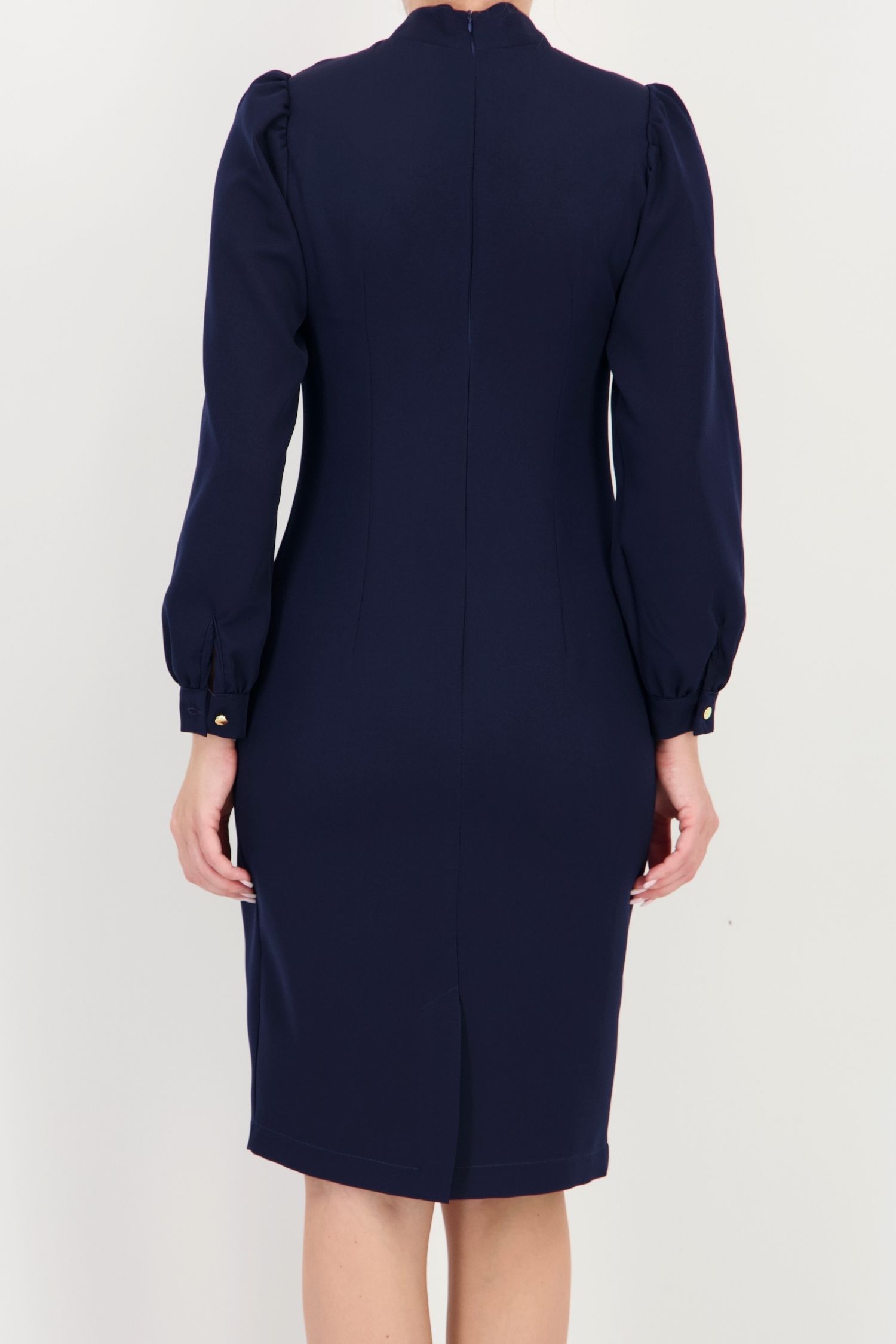 Rochie bleumarin dreaptă din stofă elastică, cu broșă 4 - StarShinerS.ro