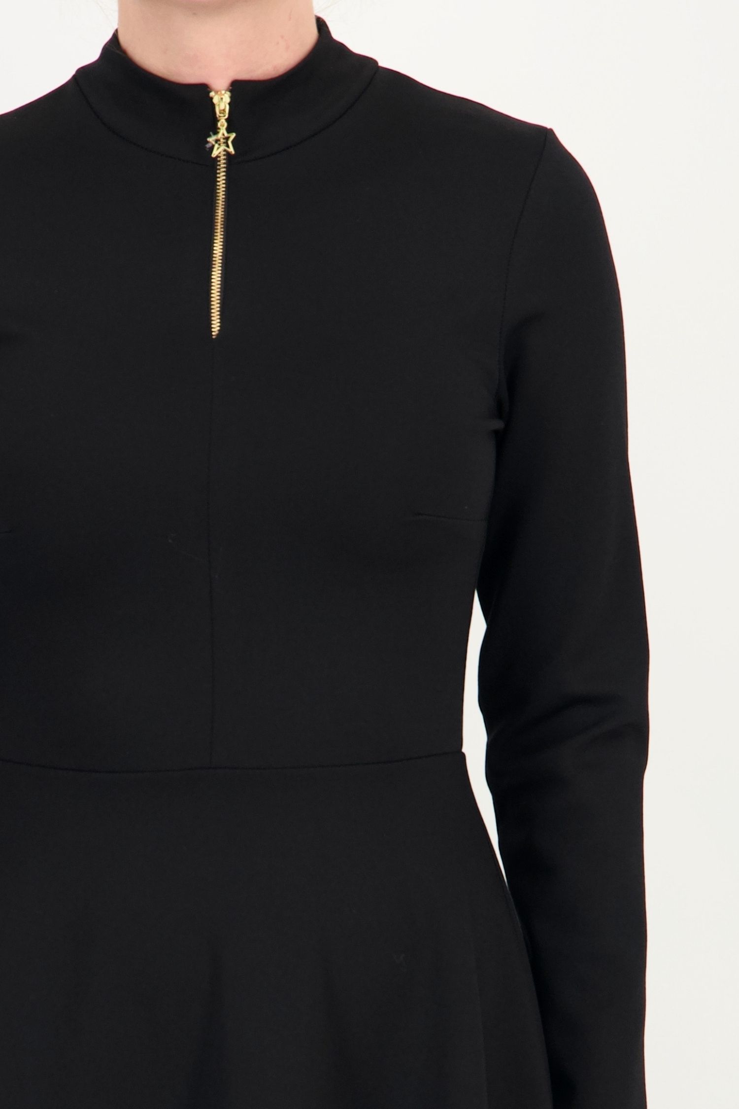 Rochie neagră midi, în clos, din punto cu viscoză 5 - StarShinerS.ro