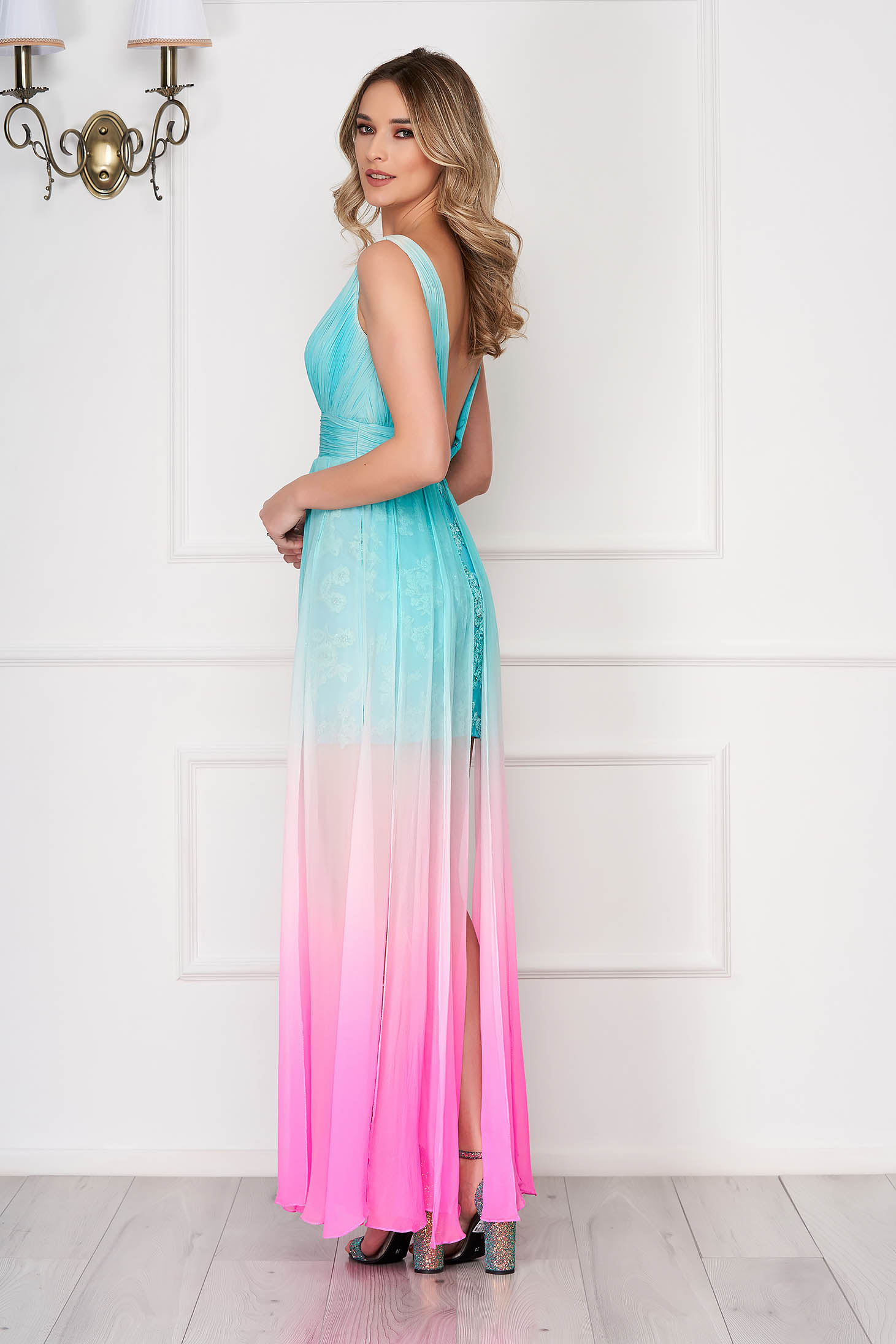 Aquakék Sherri Hill luxus ruha muszlinból flitteres díszítéssel 2 - StarShinerS.hu