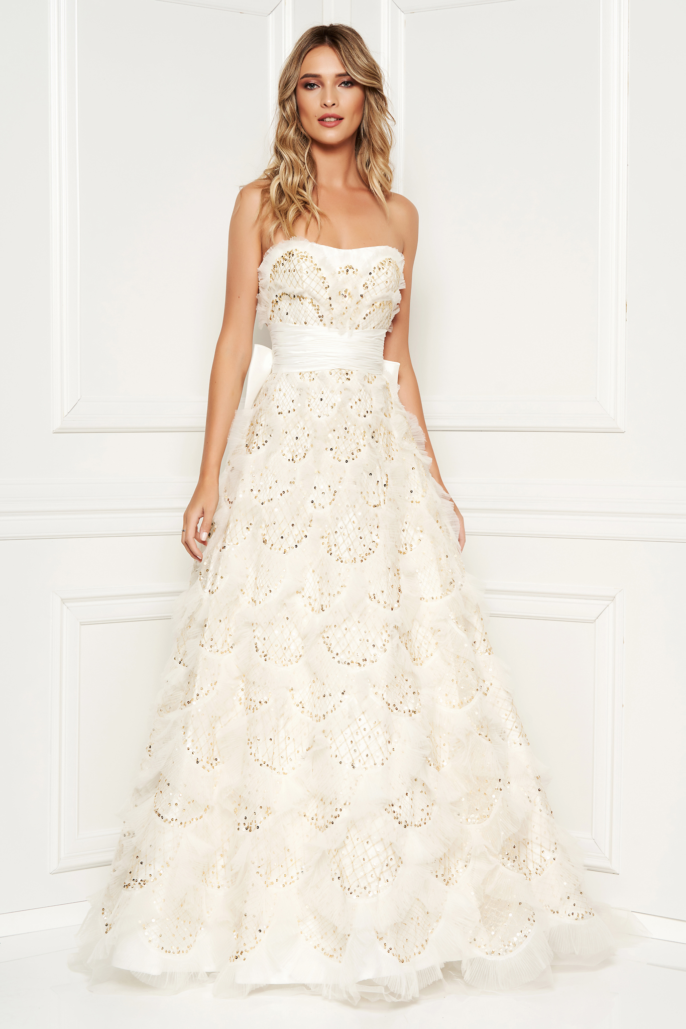 Sherri Hill luxurious white lace dress with crystal embellished details 2 - StarShinerS.com