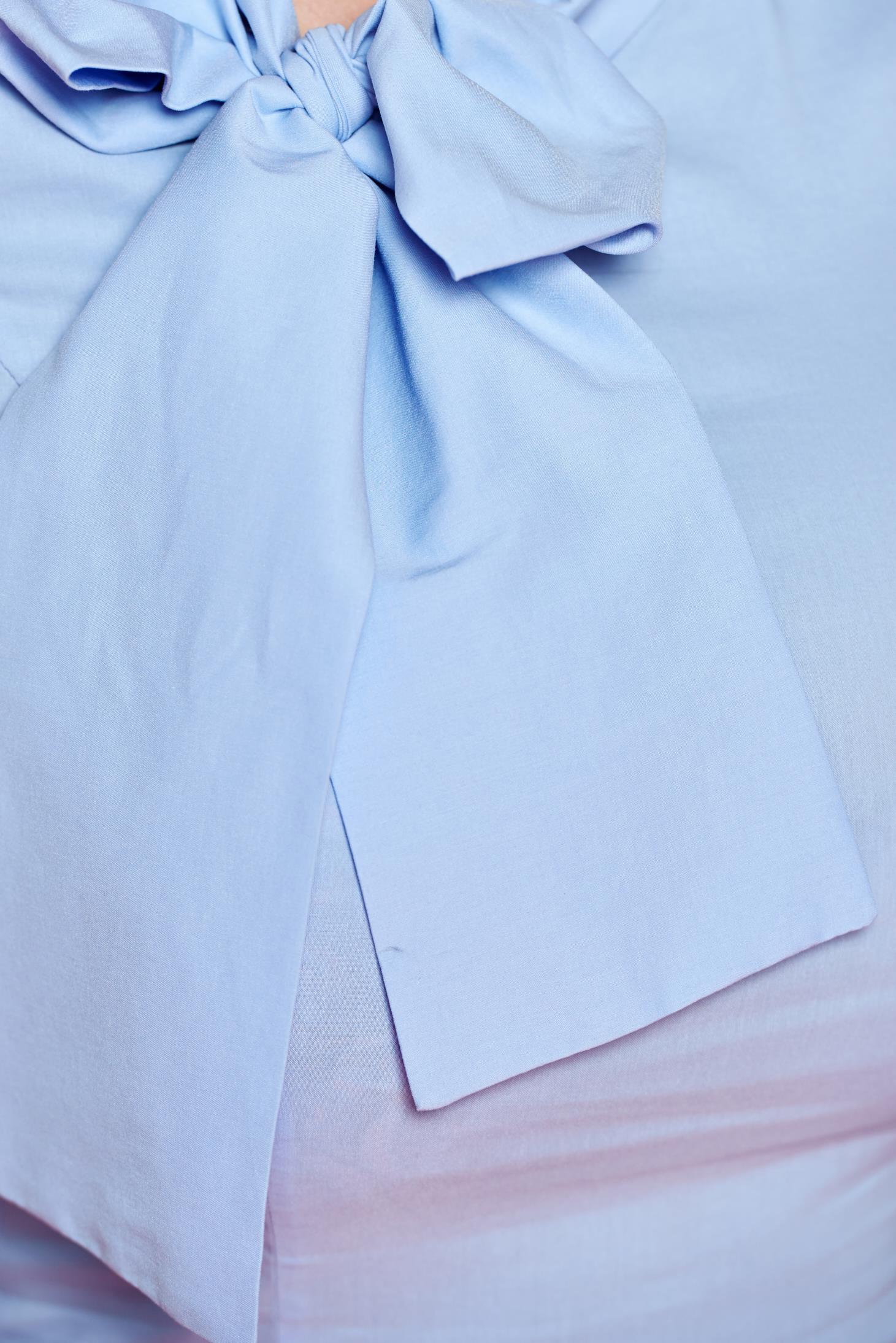 Camasa dama din bumbac elastic Fofy albastra-deschis cu maneci trei-sferturi 3 - StarShinerS.ro