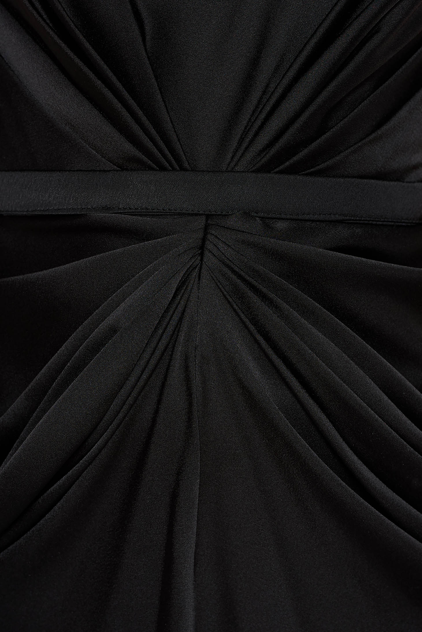 Occasional Ana Radu black pencil with satin fabric texture dress