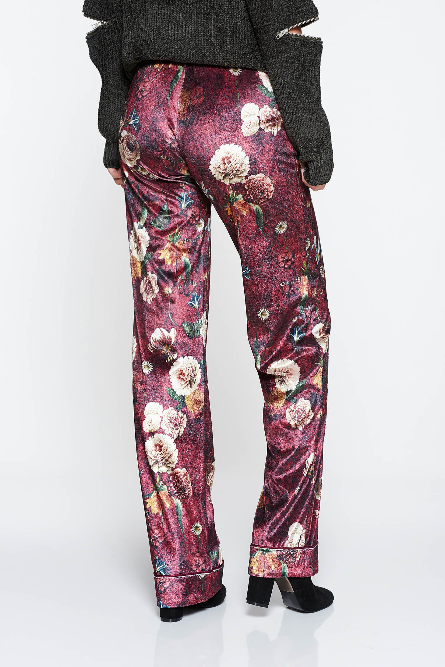 PrettyGirl burgundy casual trousers with medium waist with floral print
