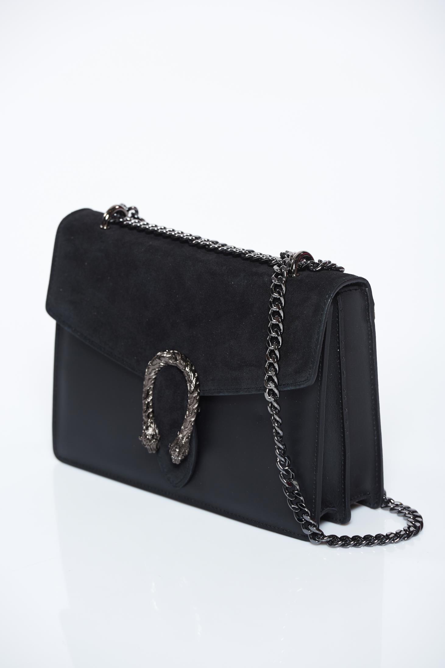 Bag black natural leather casual with metalic accessory