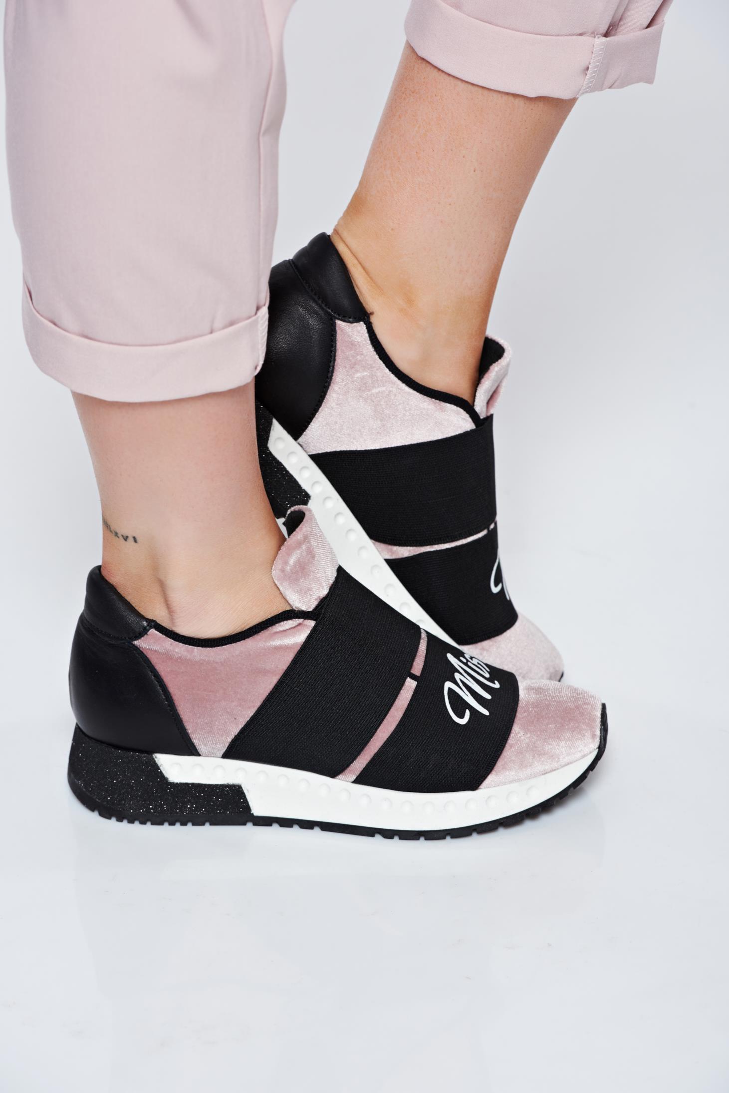 Pantofi sport MissQ rosa casual cu talpa usoara din catifea si piele naturala in interior 2 - StarShinerS.ro