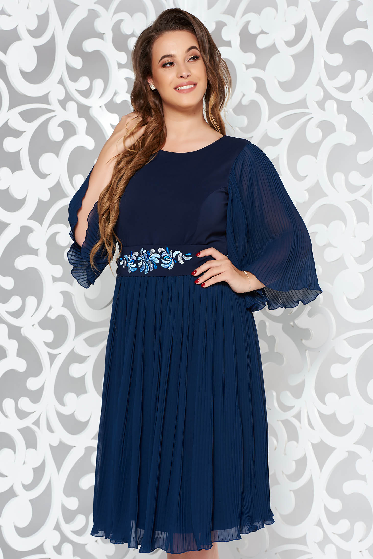 StarShinerS darkblue occasional embroidered dress from veil fabric folded up accessorized with tied waistband