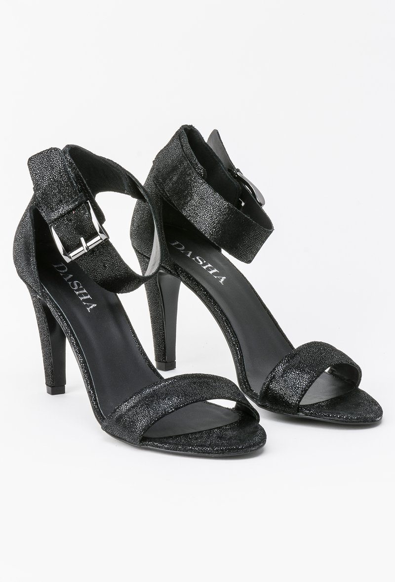 Black sandals elegant natural leather with high heels with thin straps