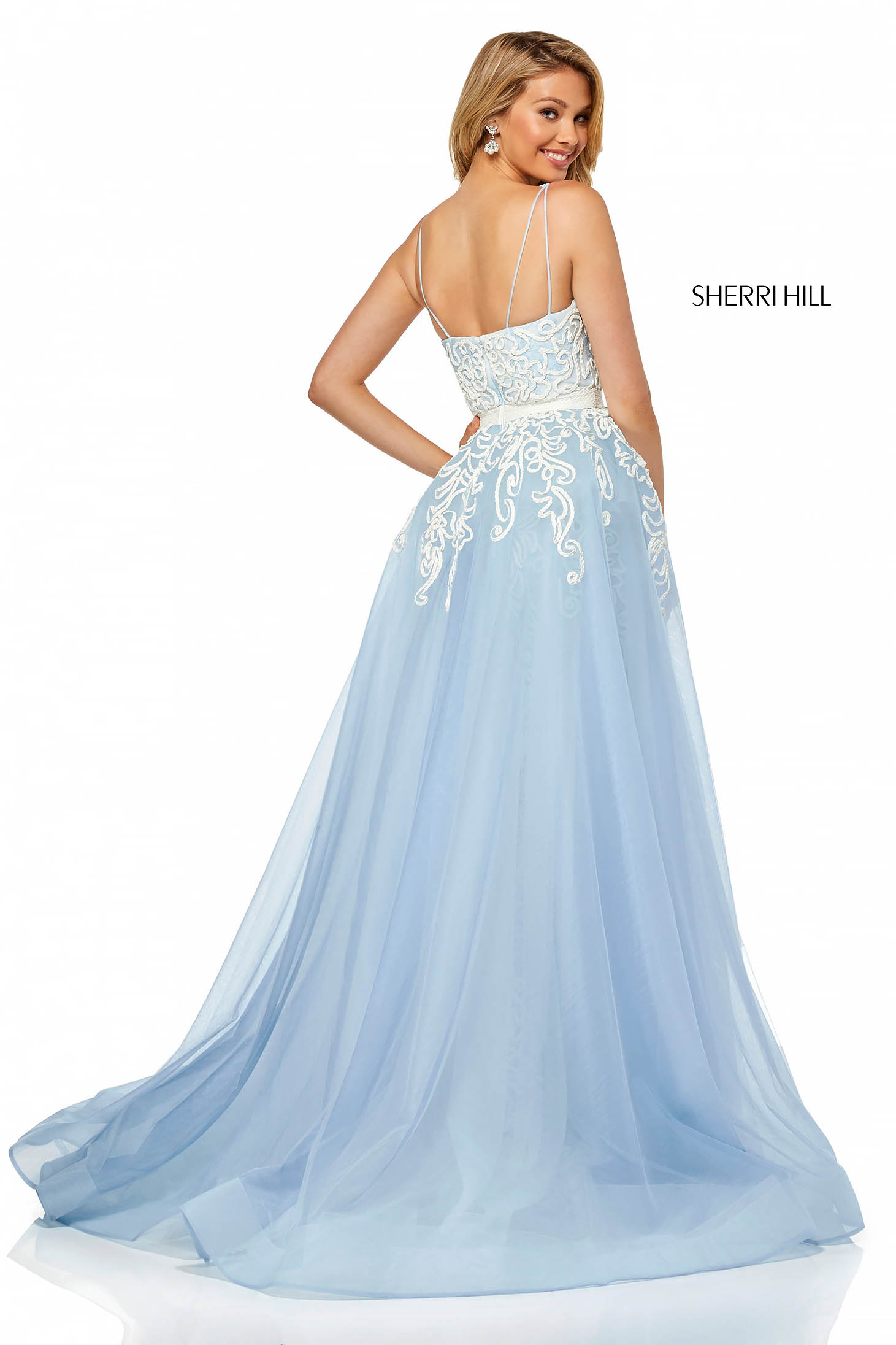 Sherri Hill világoskék ruha alkalmi luxus estélyi ruha hímzett hosszú csipkés anyagból 4 - StarShinerS.hu