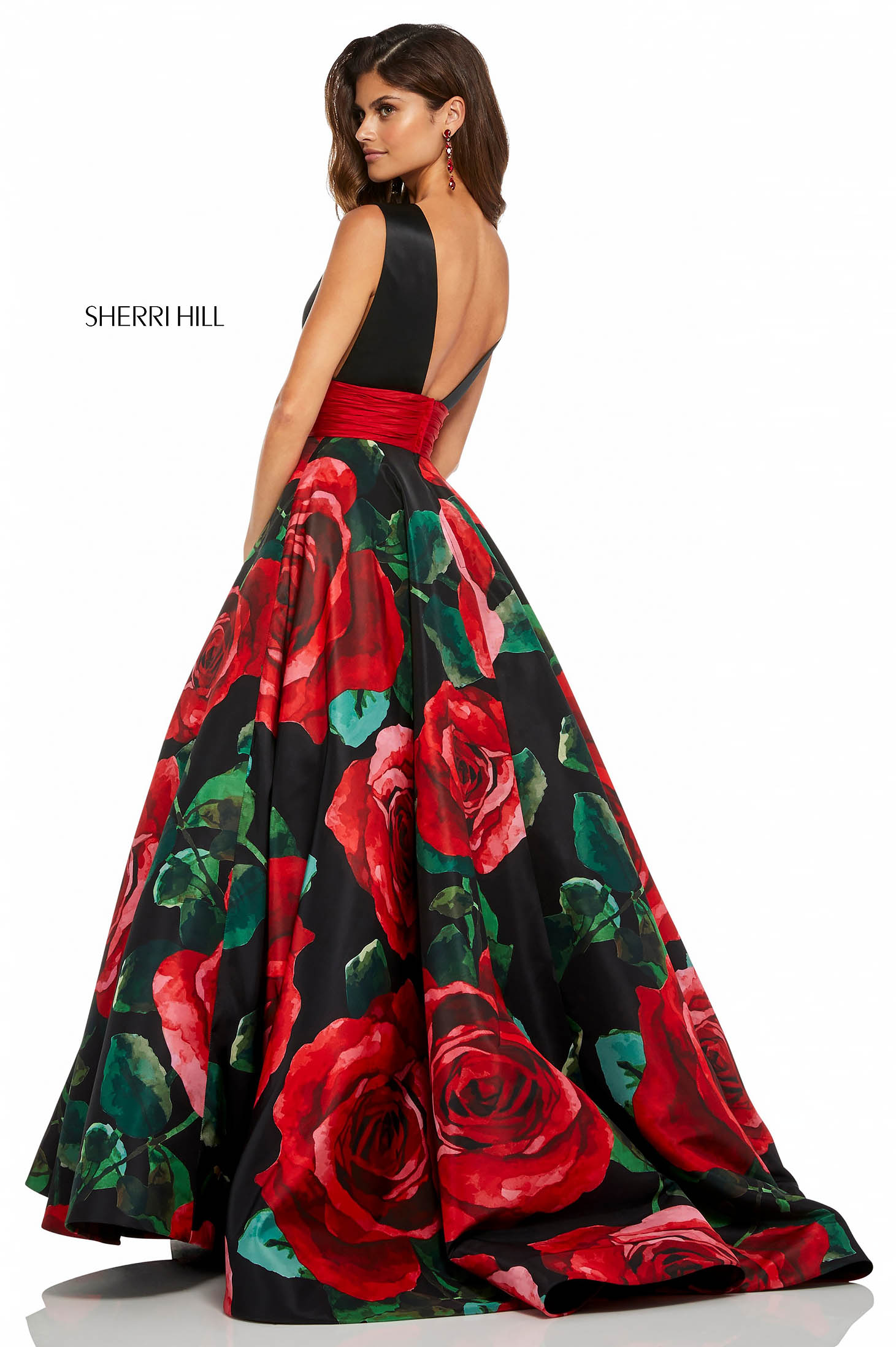 sherri hill black gown