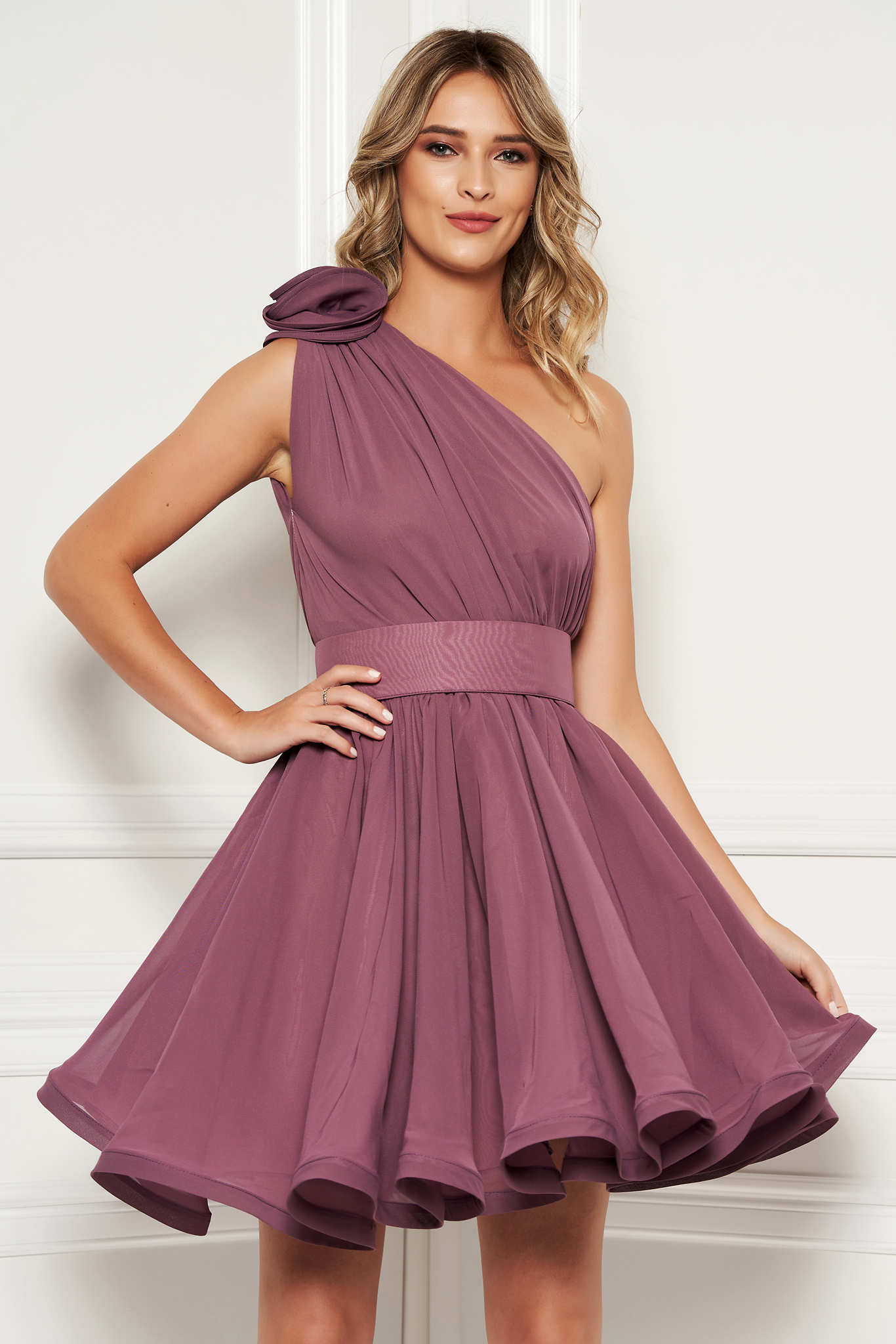 Rochie Ana Radu mov de lux din voal in clos pe umar captusita pe interior accesorizata cu cordon 7 - StarShinerS.ro
