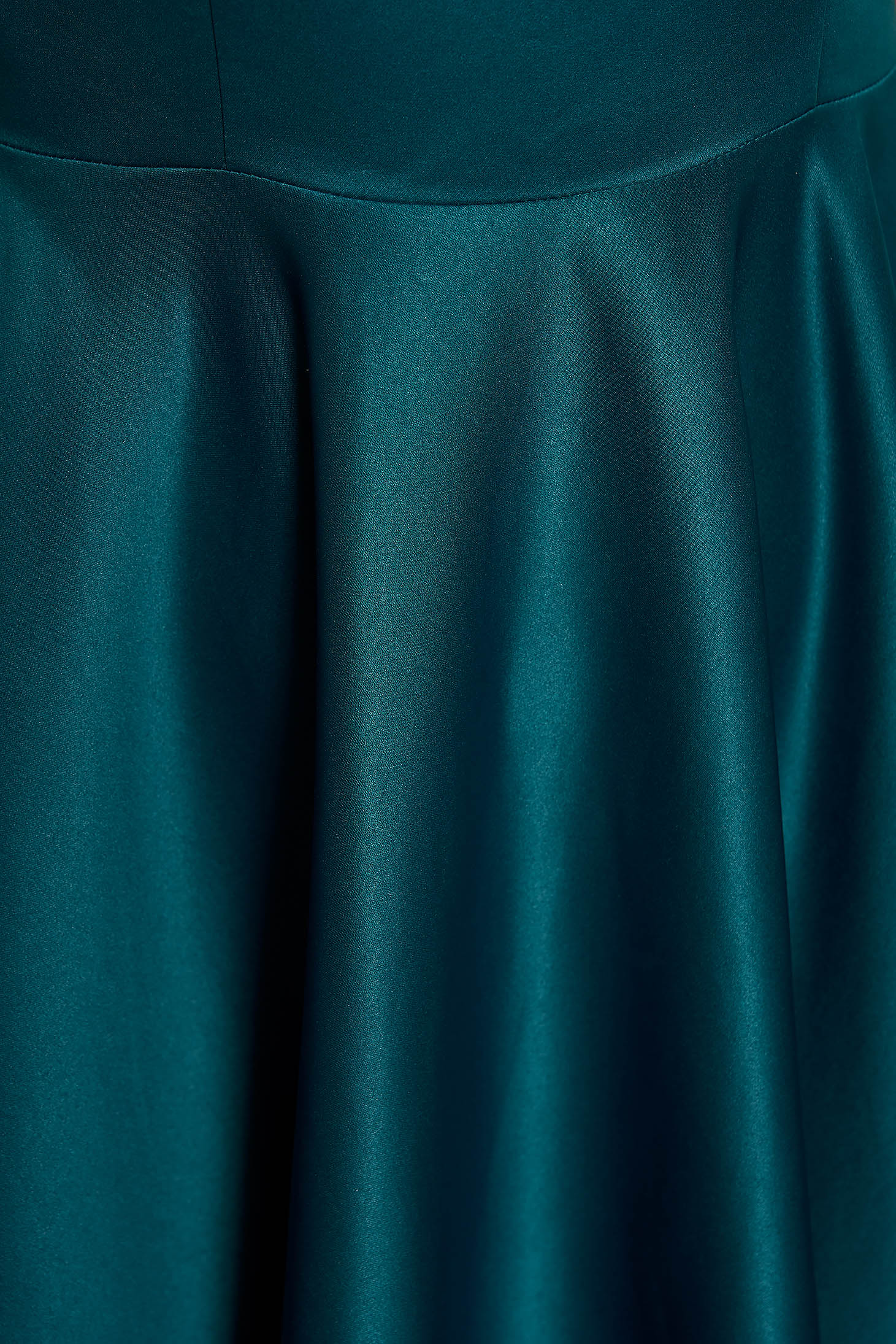 Rochie verde eleganta asimetrica de ocazie in clos din material satinat fara maneci 4 - StarShinerS.ro