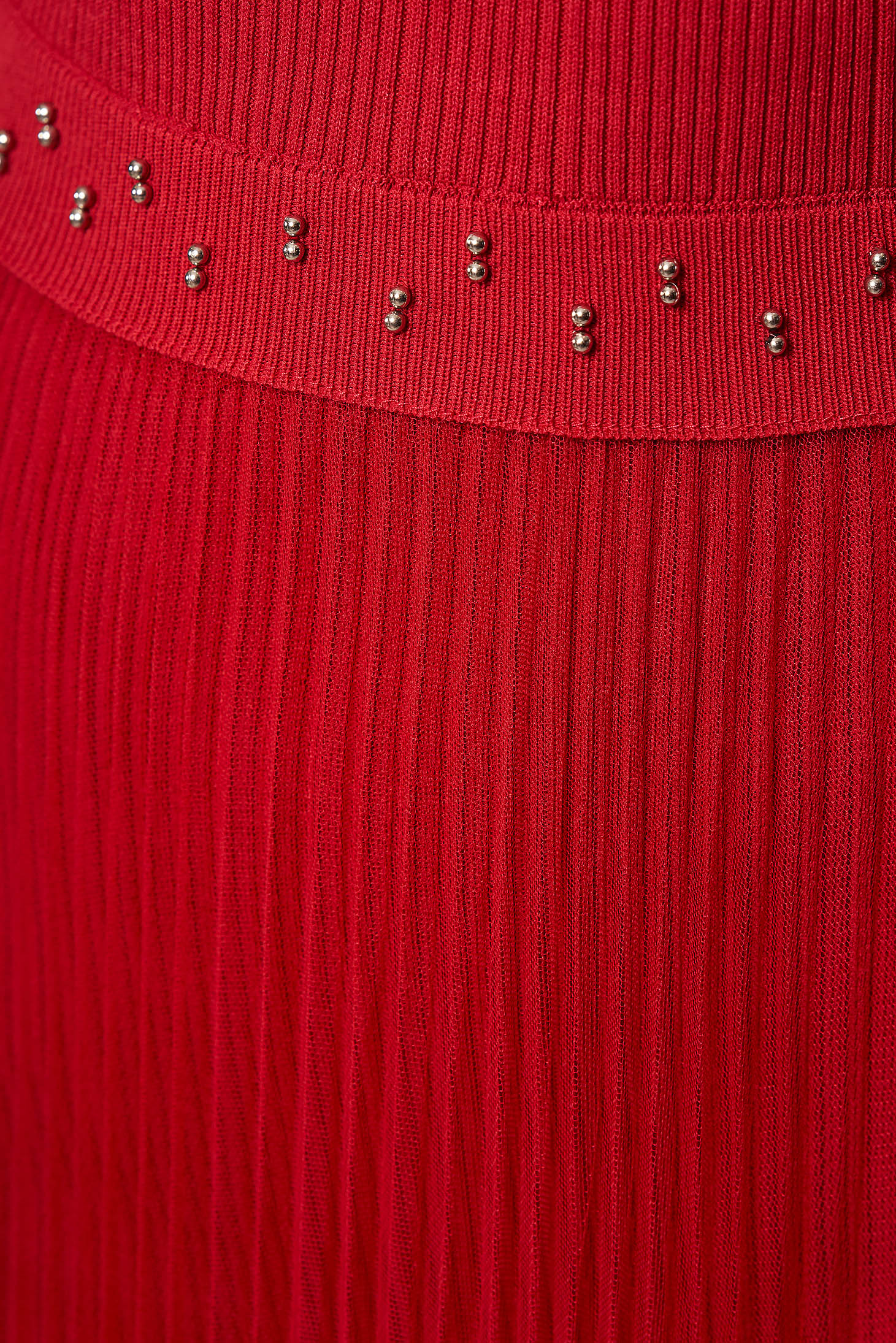 Piros elegáns rövid ceruza ruha kötött csíkozott anyag rakott, pliszírozott muszlin anyagátfedéssel 5 - StarShinerS.hu