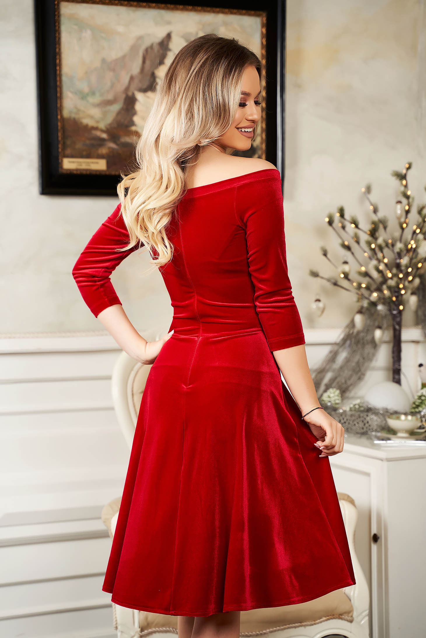 StarShinerS red dress from velvet flaring cut naked shoulders ...