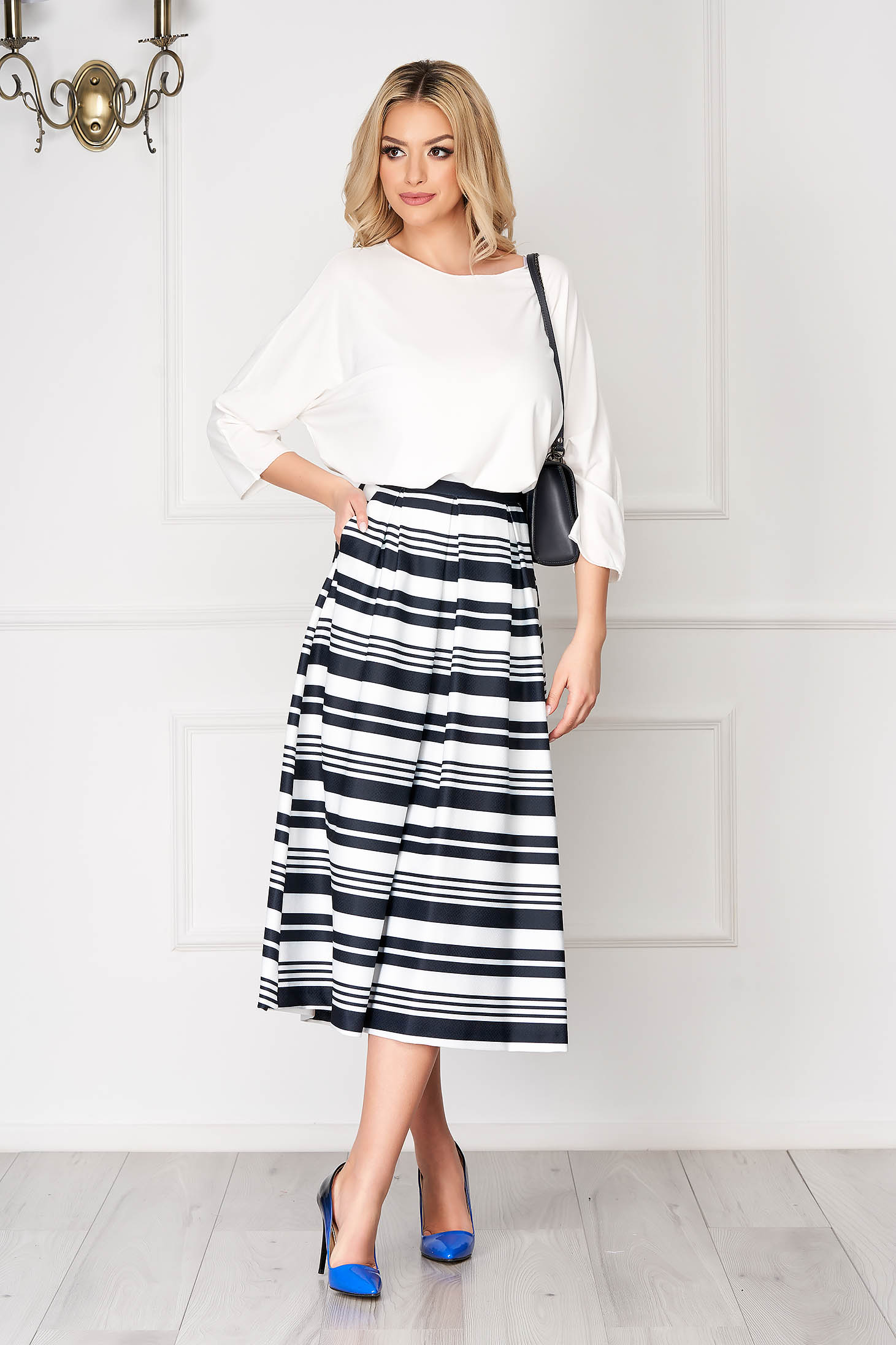 StarShinerS darkblue skirt office midi cloche with pockets with stripes 3 - StarShinerS.com