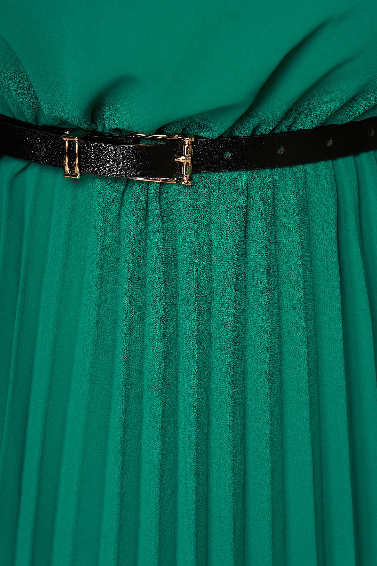 Rochie verde midi eleganta plisata din material vaporos in clos 4 - StarShinerS.ro