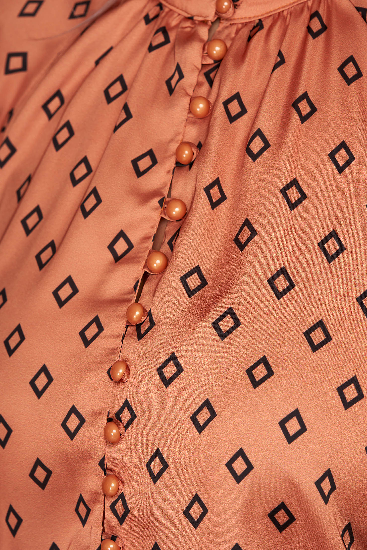 Women`s blouse brown elegant flared with puffed sleeves with geometrical print 4 - StarShinerS.com