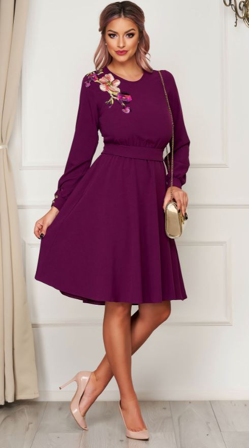 Rochie StarShinerS mov midi de zi clos cu elastic in talie cu broderie creata in atelierele StarShinerS