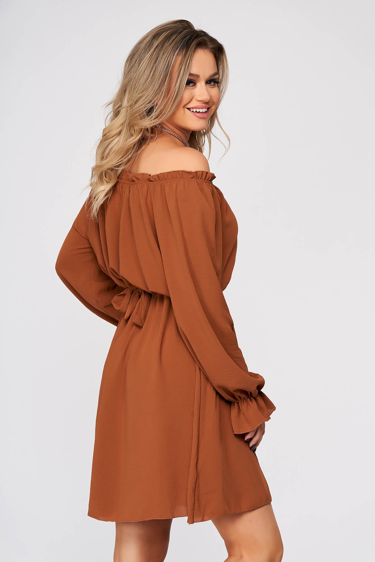 Brown dress short cut daily thin fabric naked shoulders straight