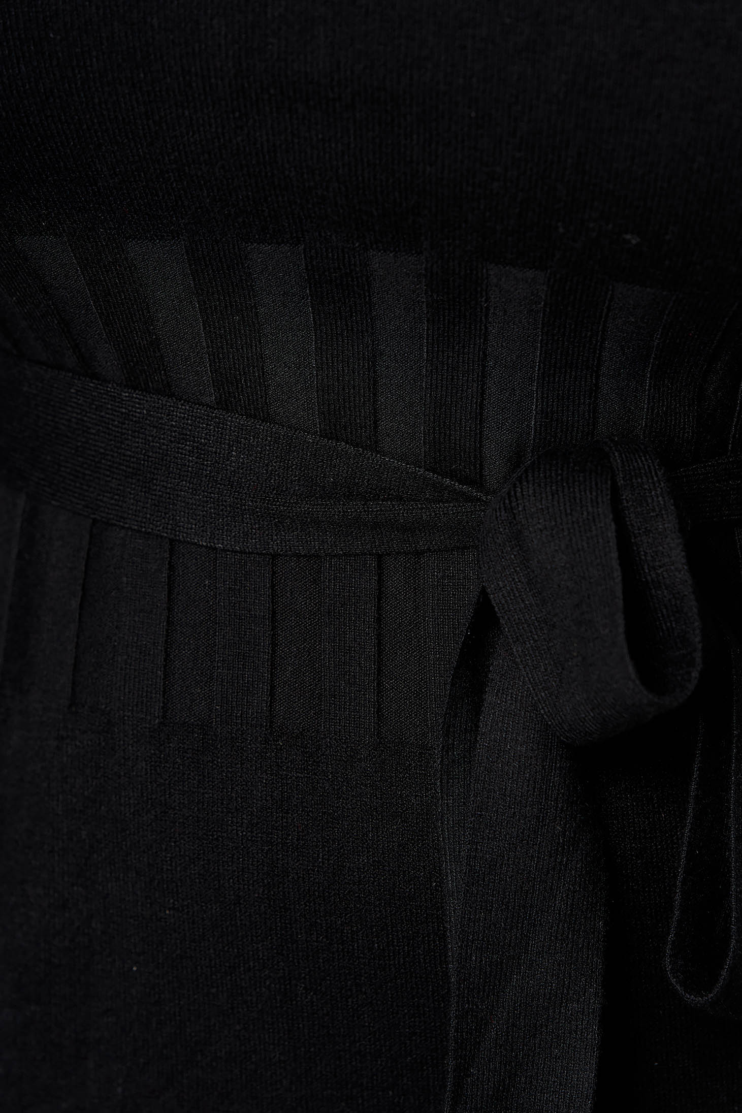 Fekete rövid hétköznapi kötött ruha egyenes szabású magas nyakú 4 - StarShinerS.hu