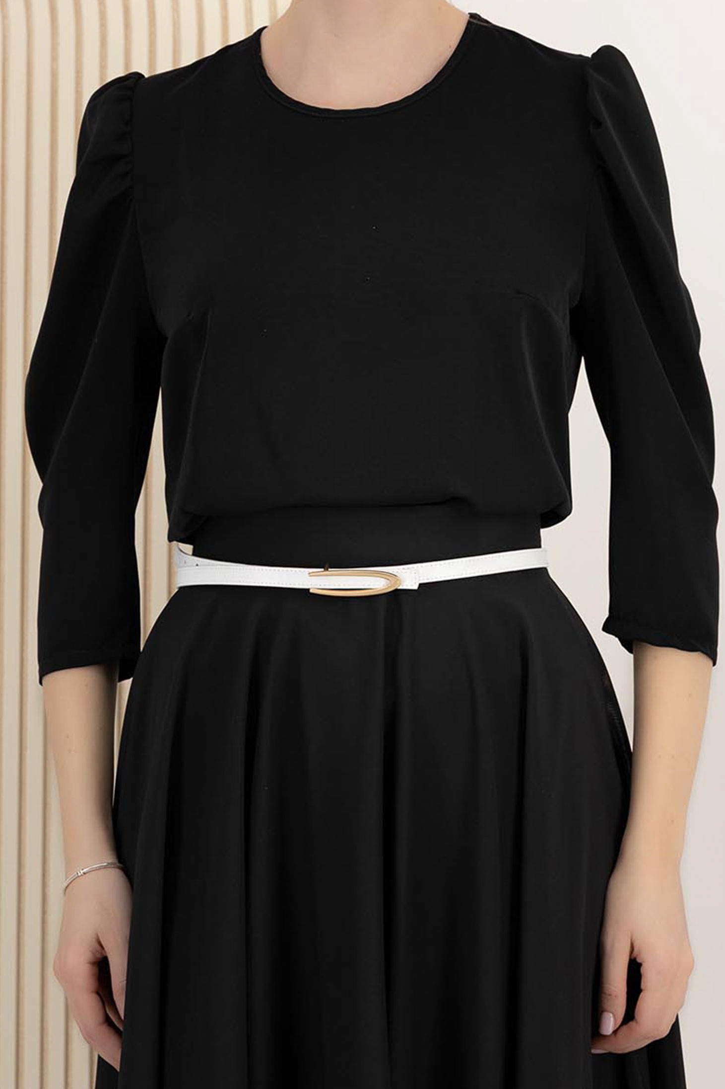 Bluza dama din material subtire neagra cu croi larg si umeri bufanti - StarShinerS 4 - StarShinerS.ro