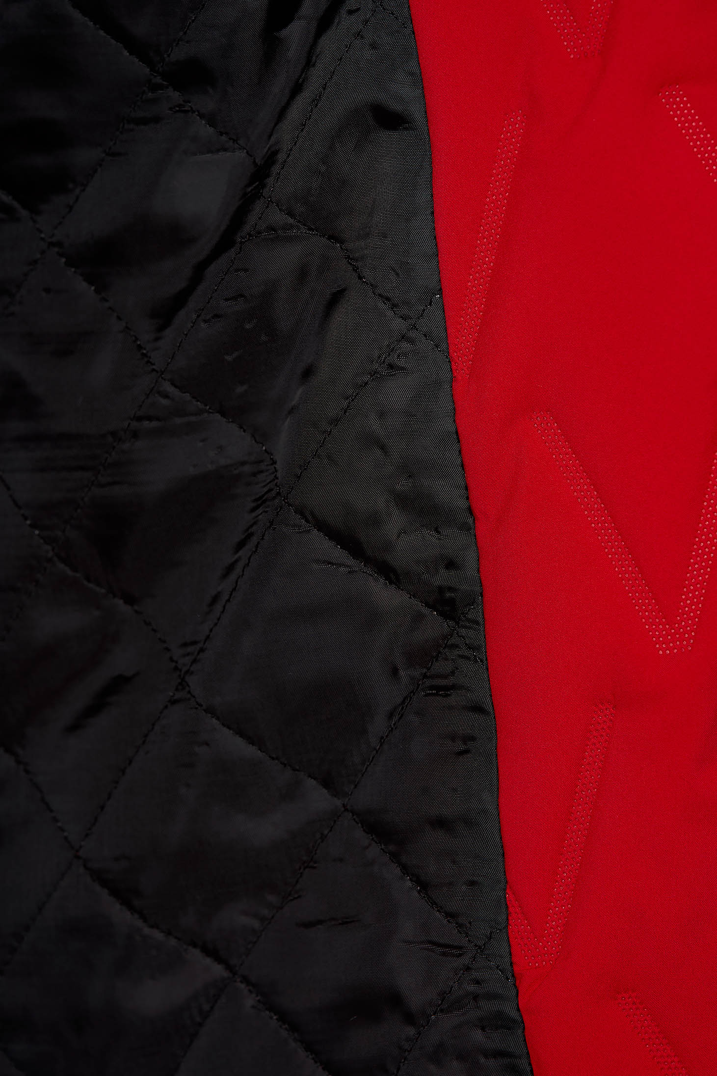 Piros asszimmetrikus vízlepergető dzseki kapucnis és zsebes felső 5 - StarShinerS.hu