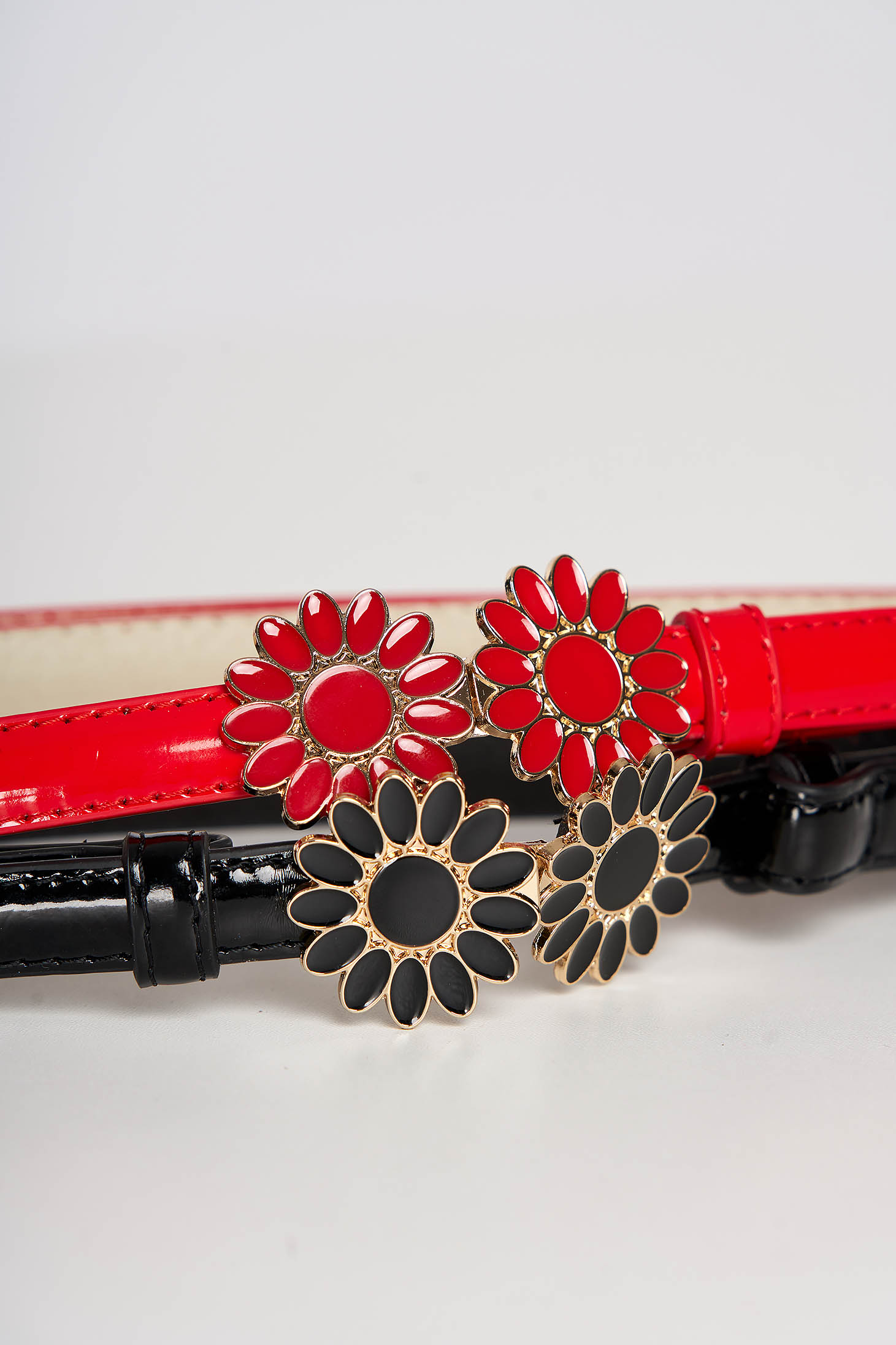 Set 2 bucati curele StarShinerS din piele ecologica lacuita cu catarama in forma de floare