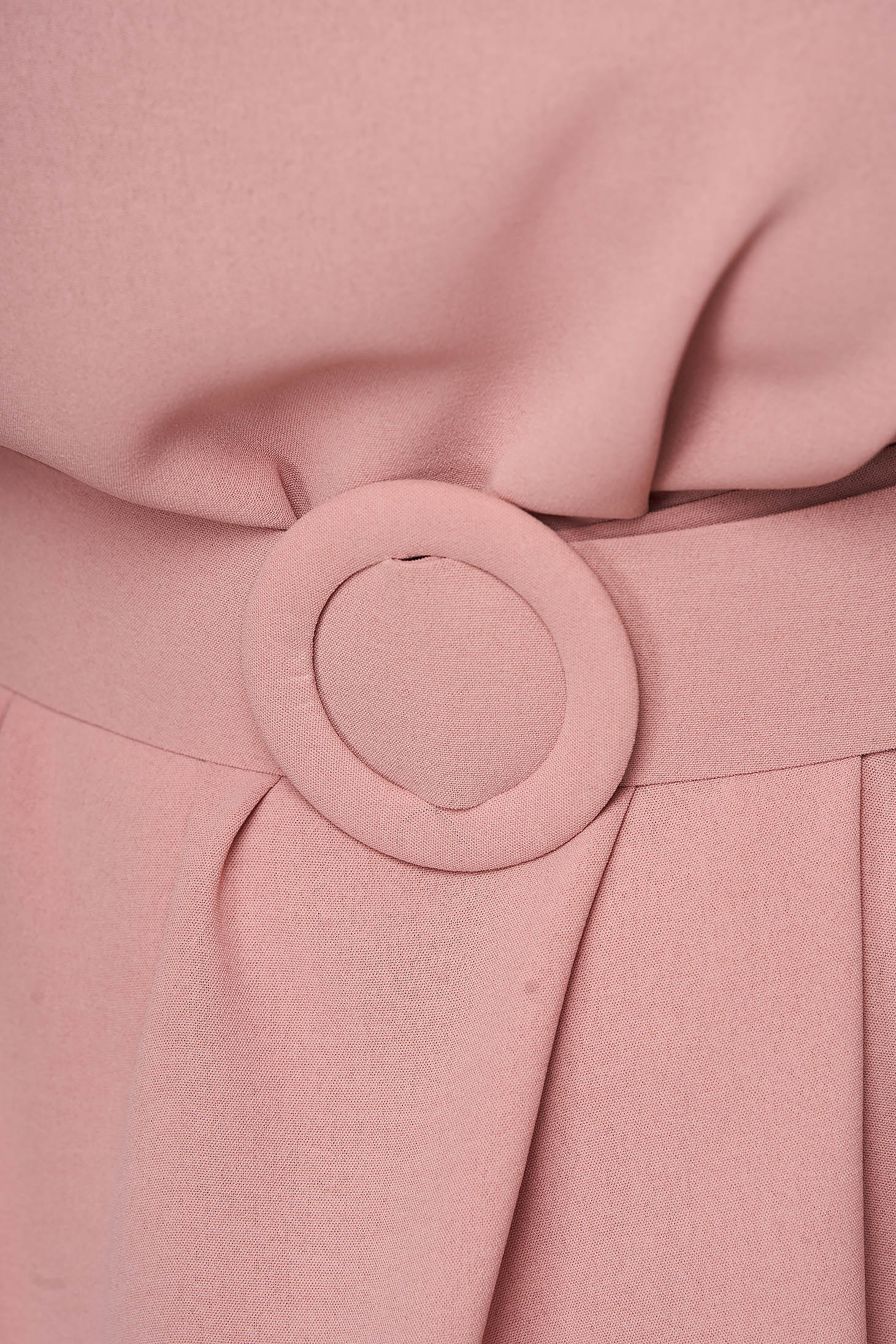 Púder rózsaszínű elegáns rövid harang ruha bővülő ujjakkal 4 - StarShinerS.hu