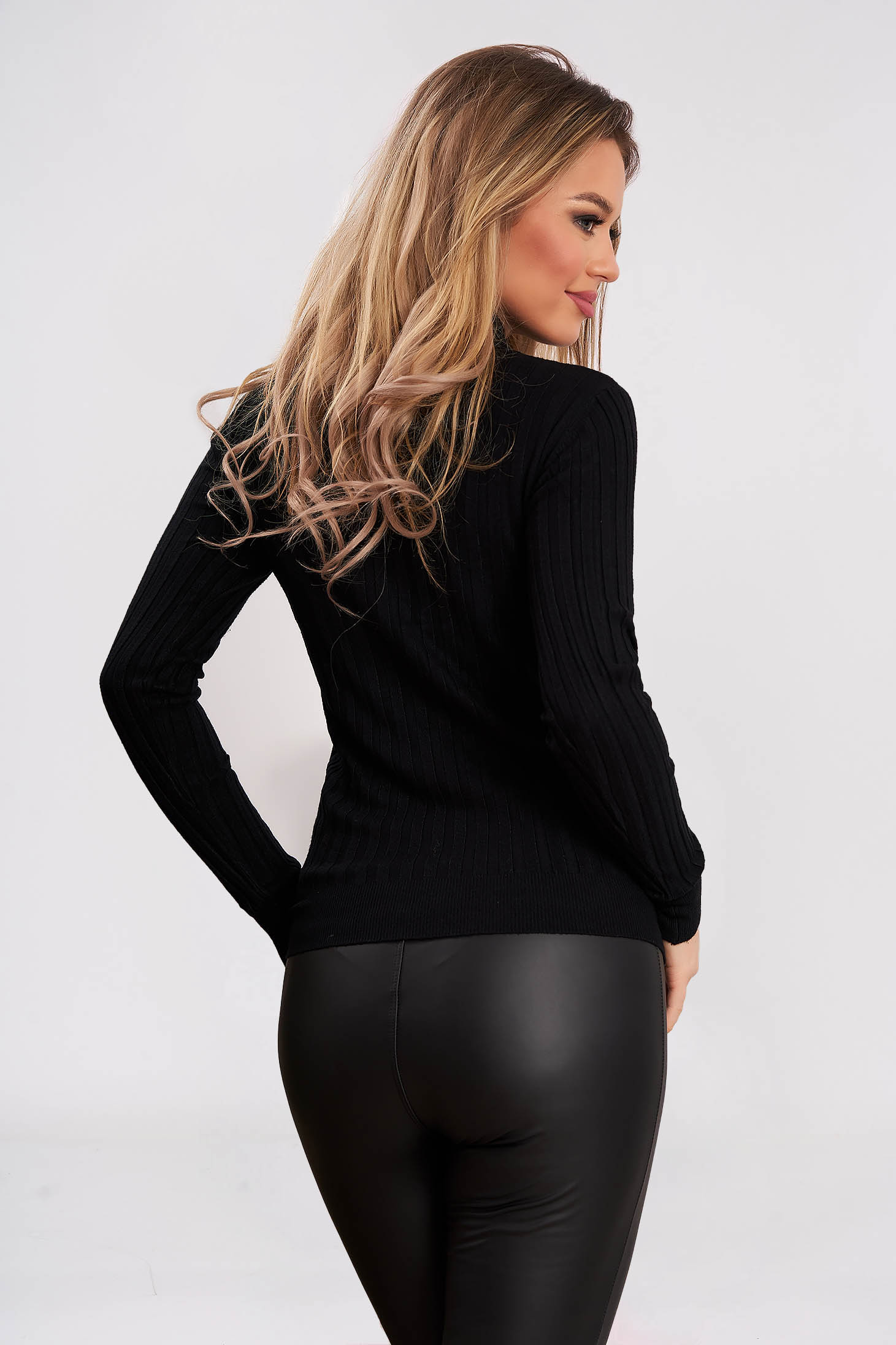 Turtleneck knitted sweater tented black from striped fabric 2 - StarShinerS.com