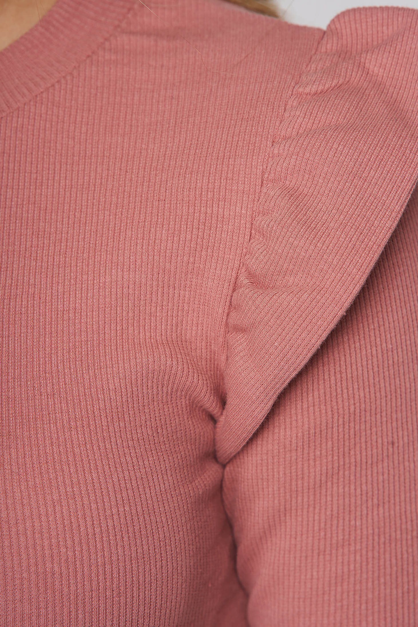 Púder rózsaszínű hétköznapi rövid csíkozott anyagú fodros ceruza ruha pamutból 4 - StarShinerS.hu