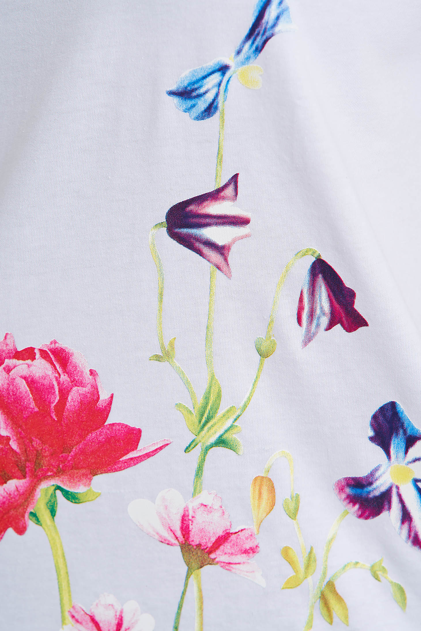 Tricou SunShine alb din bumbac cu croi larg cu decolteu rotunjit si imprimeu floral 4 - StarShinerS.ro