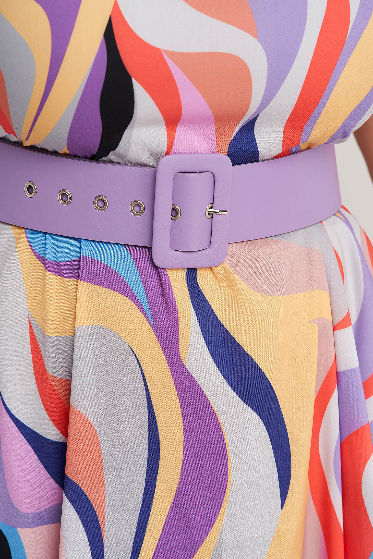 Dress cloche midi accessorized with belt with v-neckline thin fabric 4 - StarShinerS.com