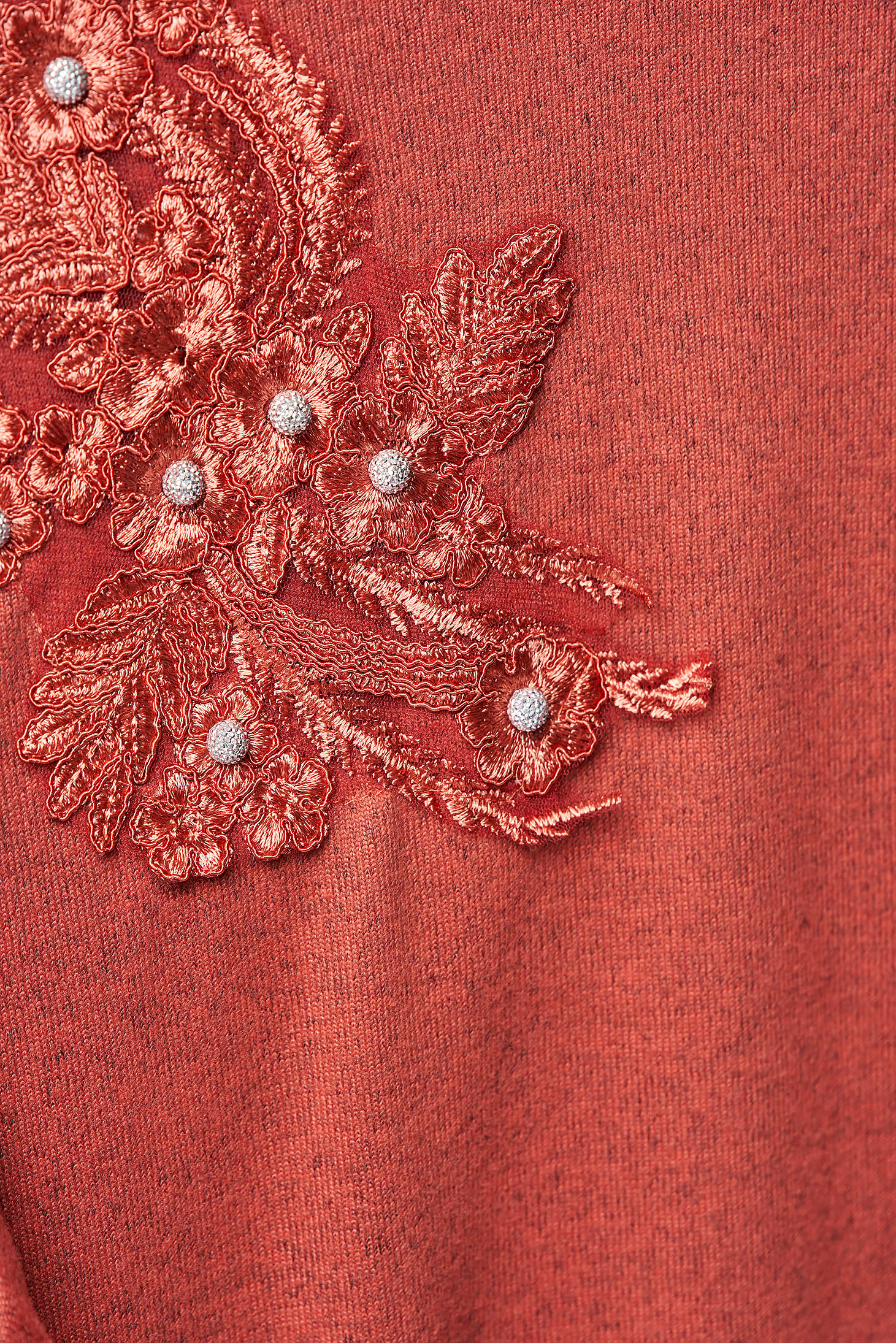Pulover Lady Pandora caramiziu office cu croi larg din material tricotat elastic si subtire si broderie florala 4 - StarShinerS.ro