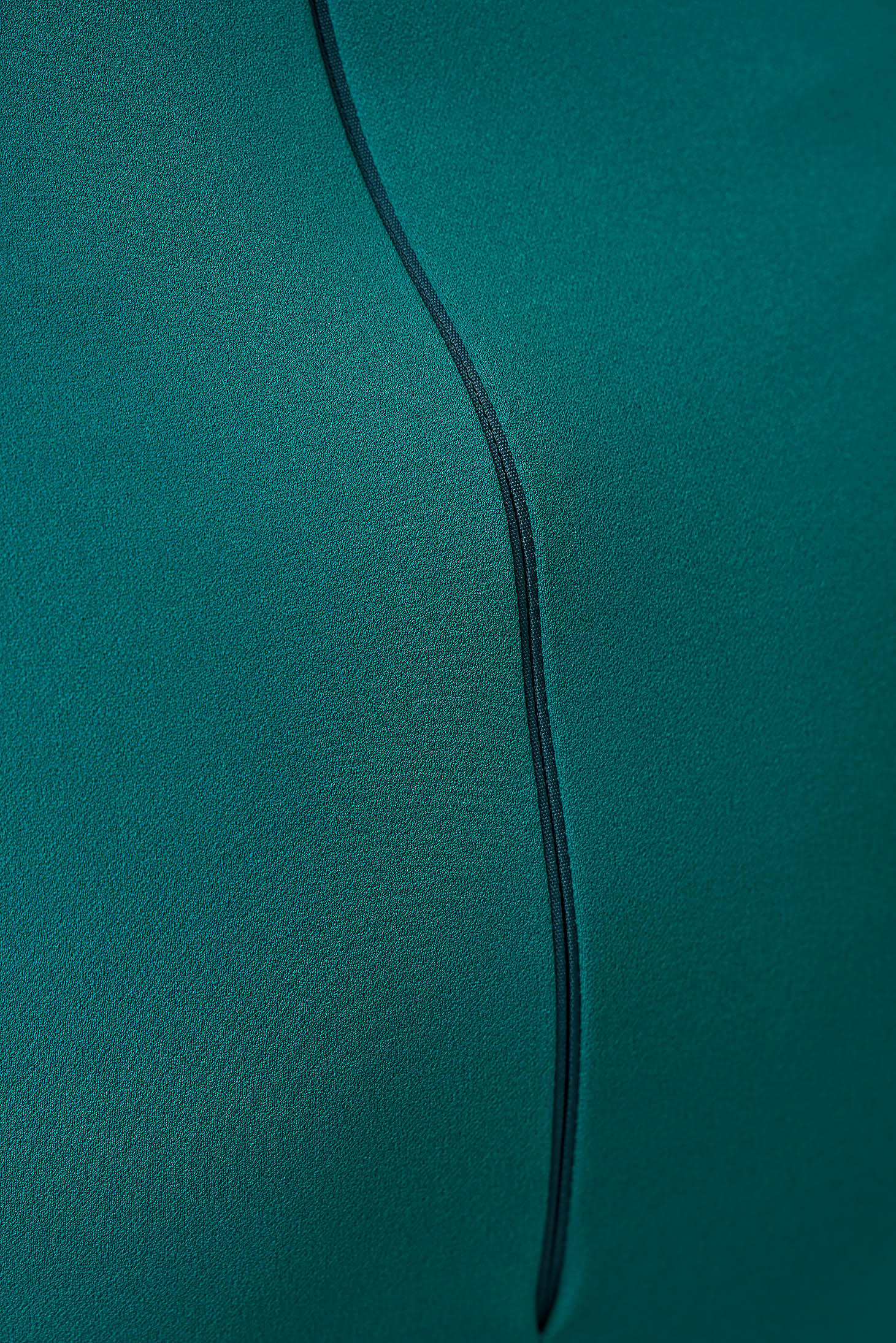 Petrol zöld midi krepp ceruza hátul felsliccelt ruha kivágott hátrésszel - StarShinerS 6 - StarShinerS.hu
