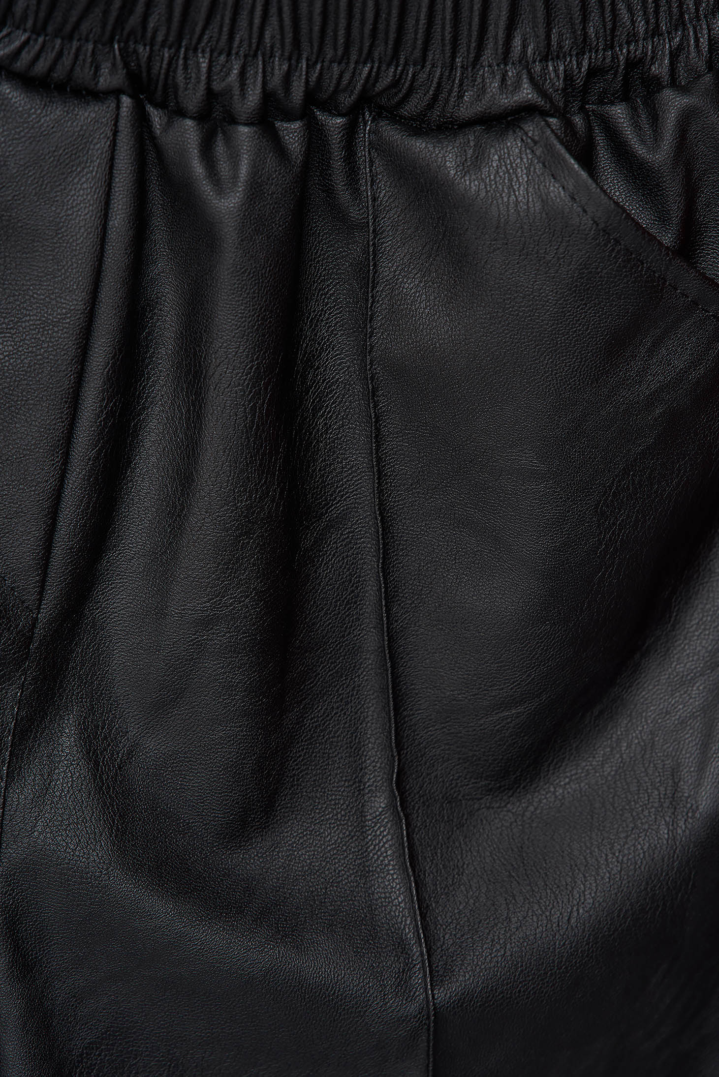 Hosszú fekete bő szabású szintetikus bőr nadrág rugalmas anyagból 5 - StarShinerS.hu