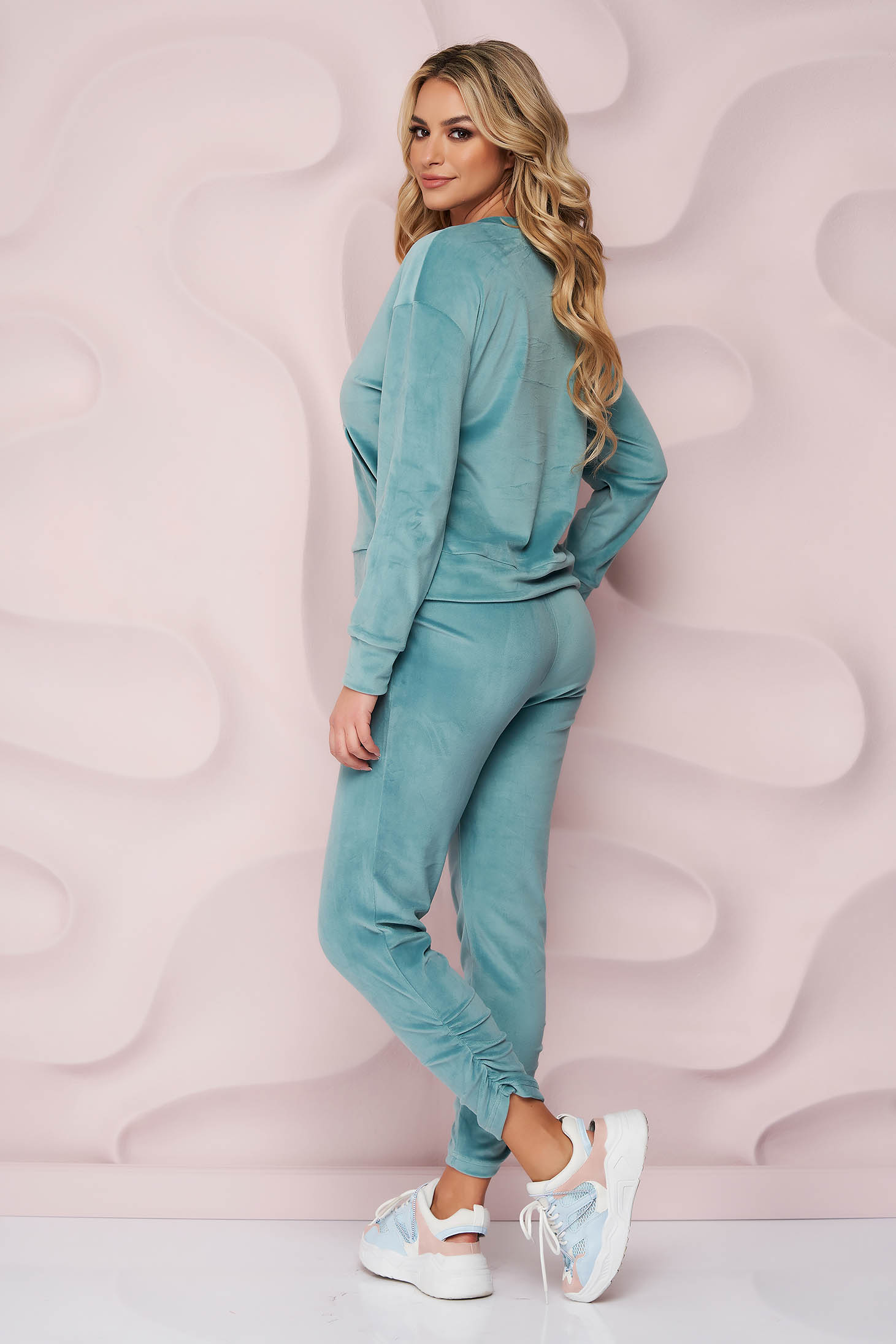 Mint sport 2 pieces velvet loose fit with front pockets 2 - StarShinerS.com