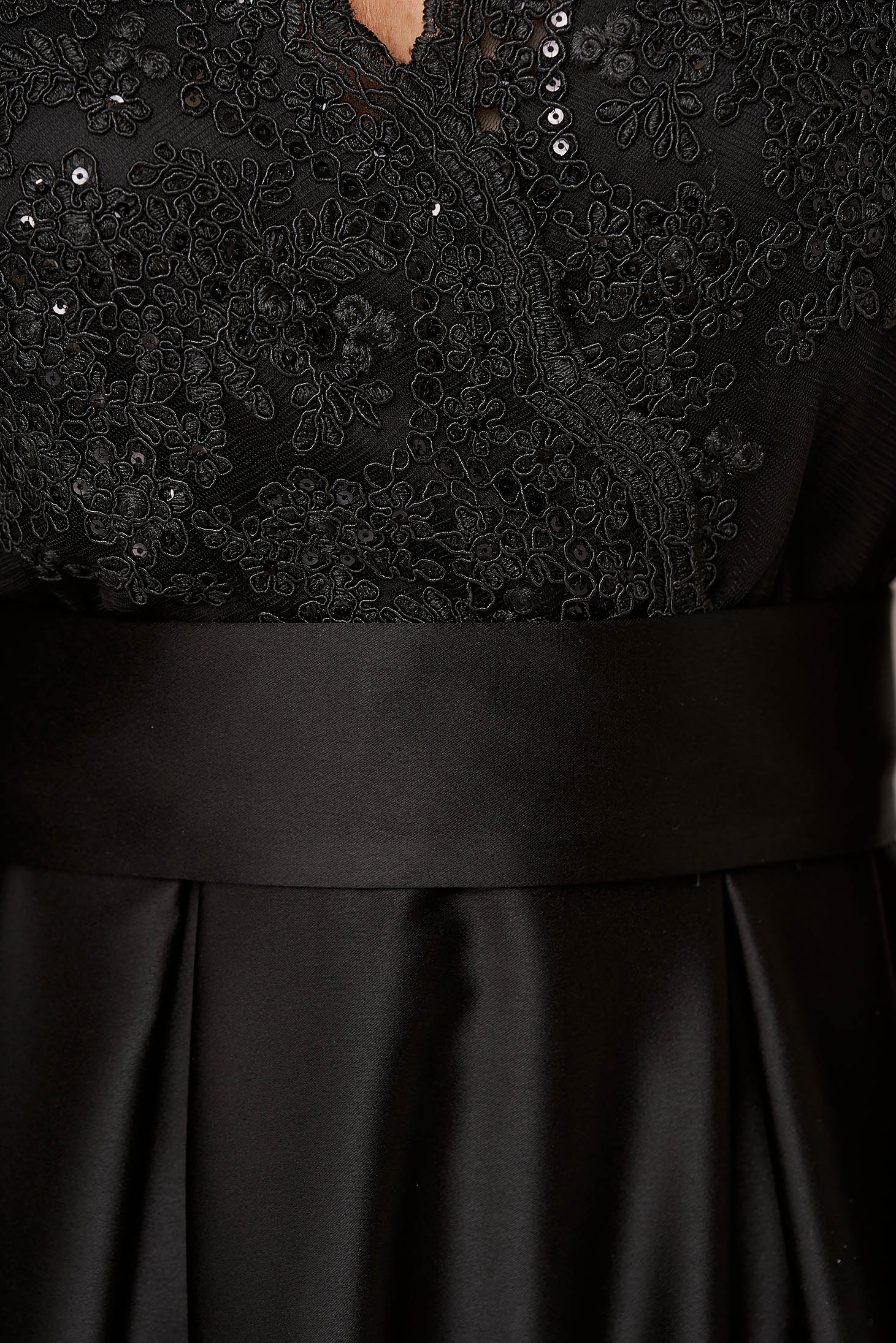 Fekete hosszú alkalmi harang ruha csipkés taft anyagból 5 - StarShinerS.hu