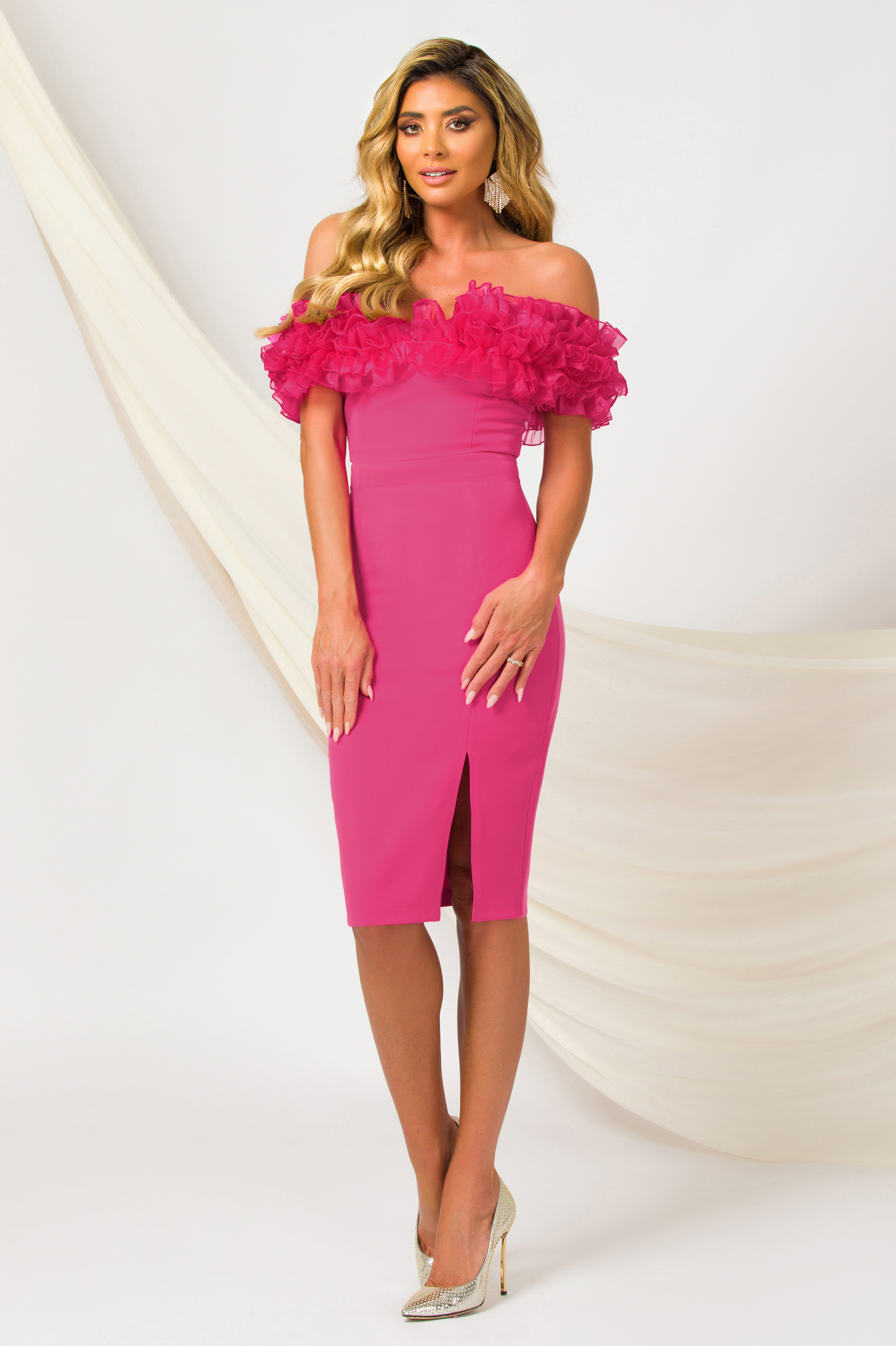 Pink midi pencil dress made of slightly elastic material with organza ruffle sleeves - PrettyGirl 6 - StarShinerS.com