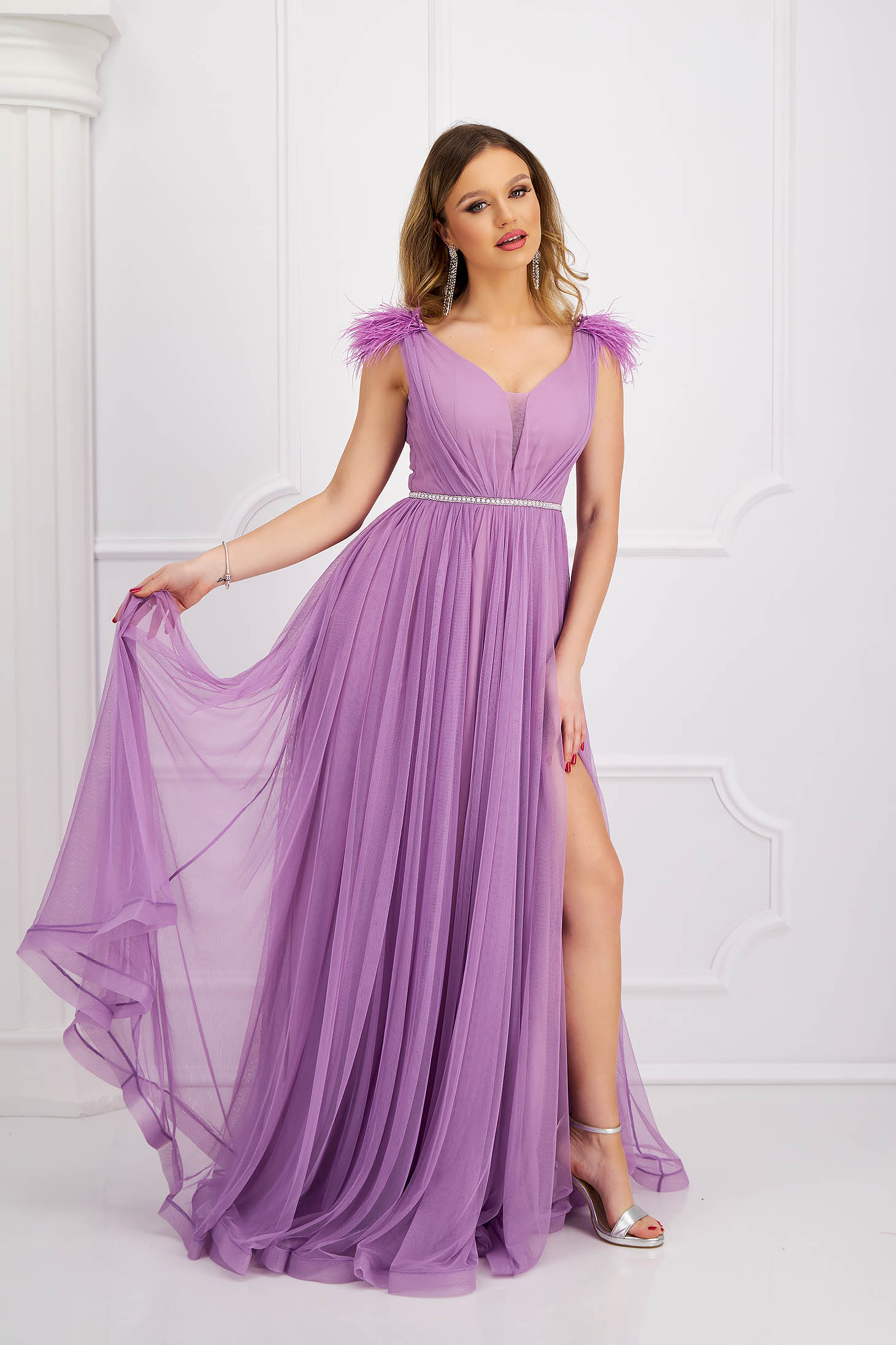 Long lilac tulle dress in flared style accessorized with rhinestones and feathers 3 - StarShinerS.com