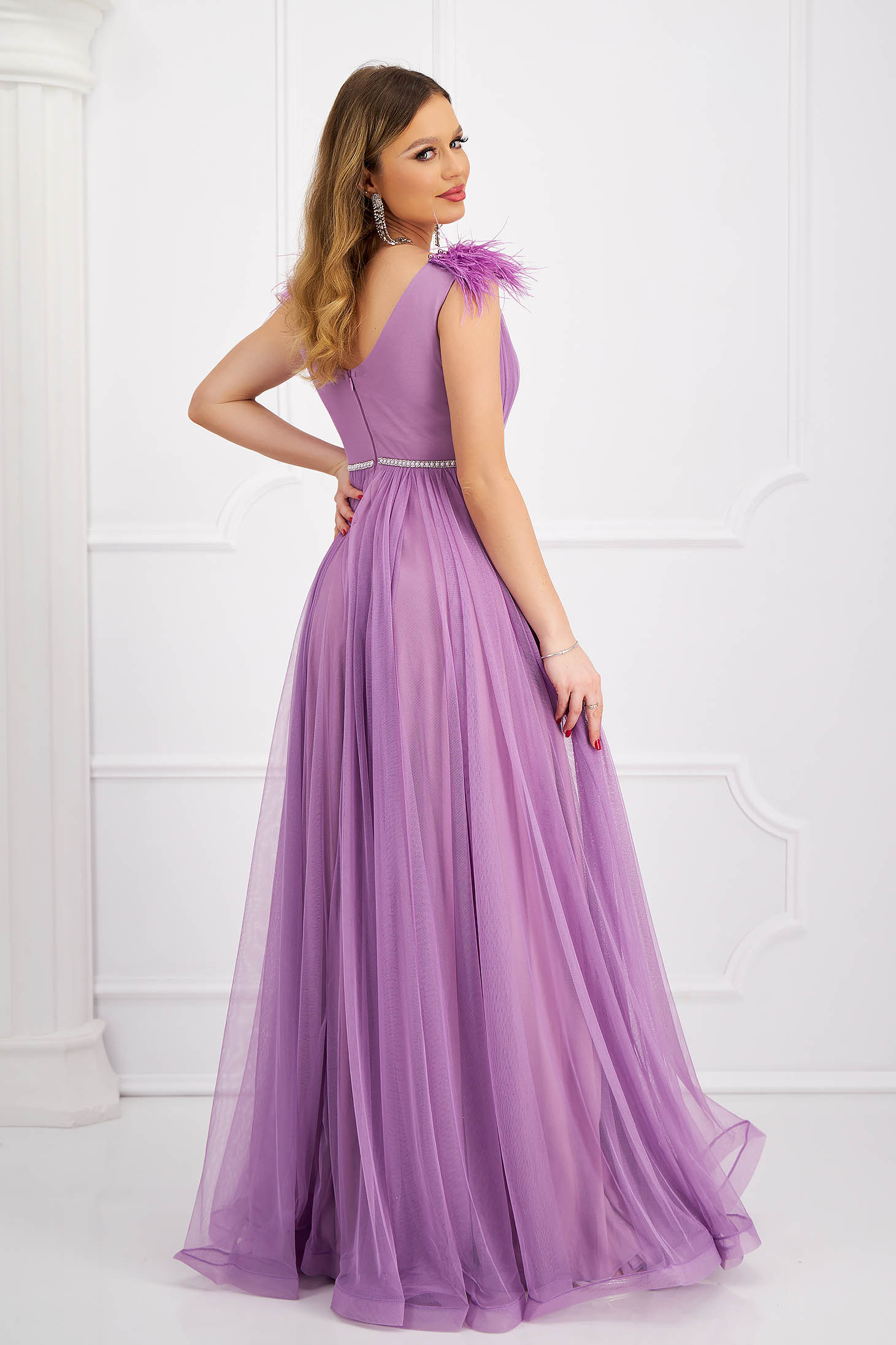 Long lilac tulle dress in flared style accessorized with rhinestones and feathers 5 - StarShinerS.com