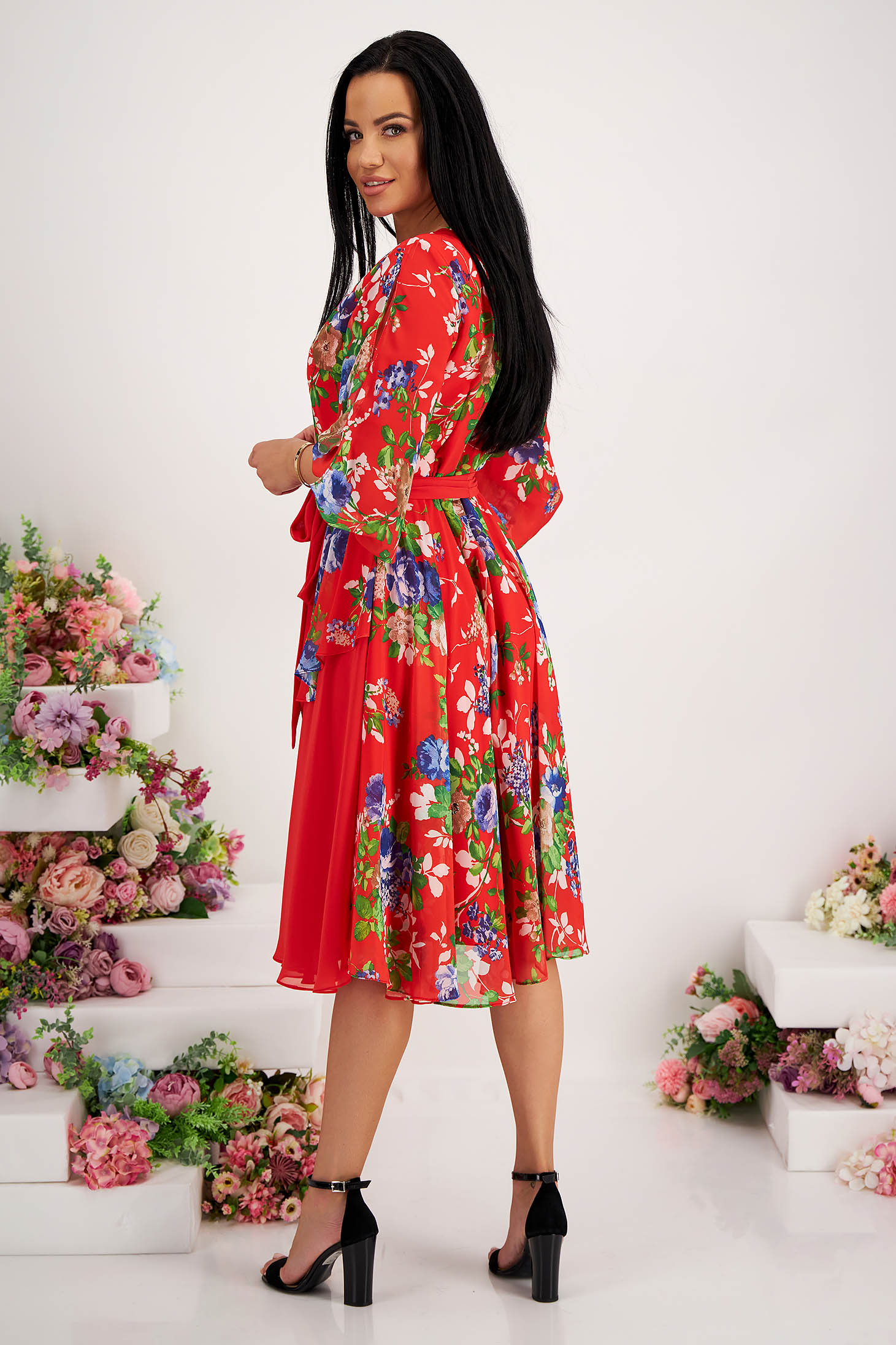 Midi chiffon dress in a-line with cut-out sleeves and floral print 4 - StarShinerS.com