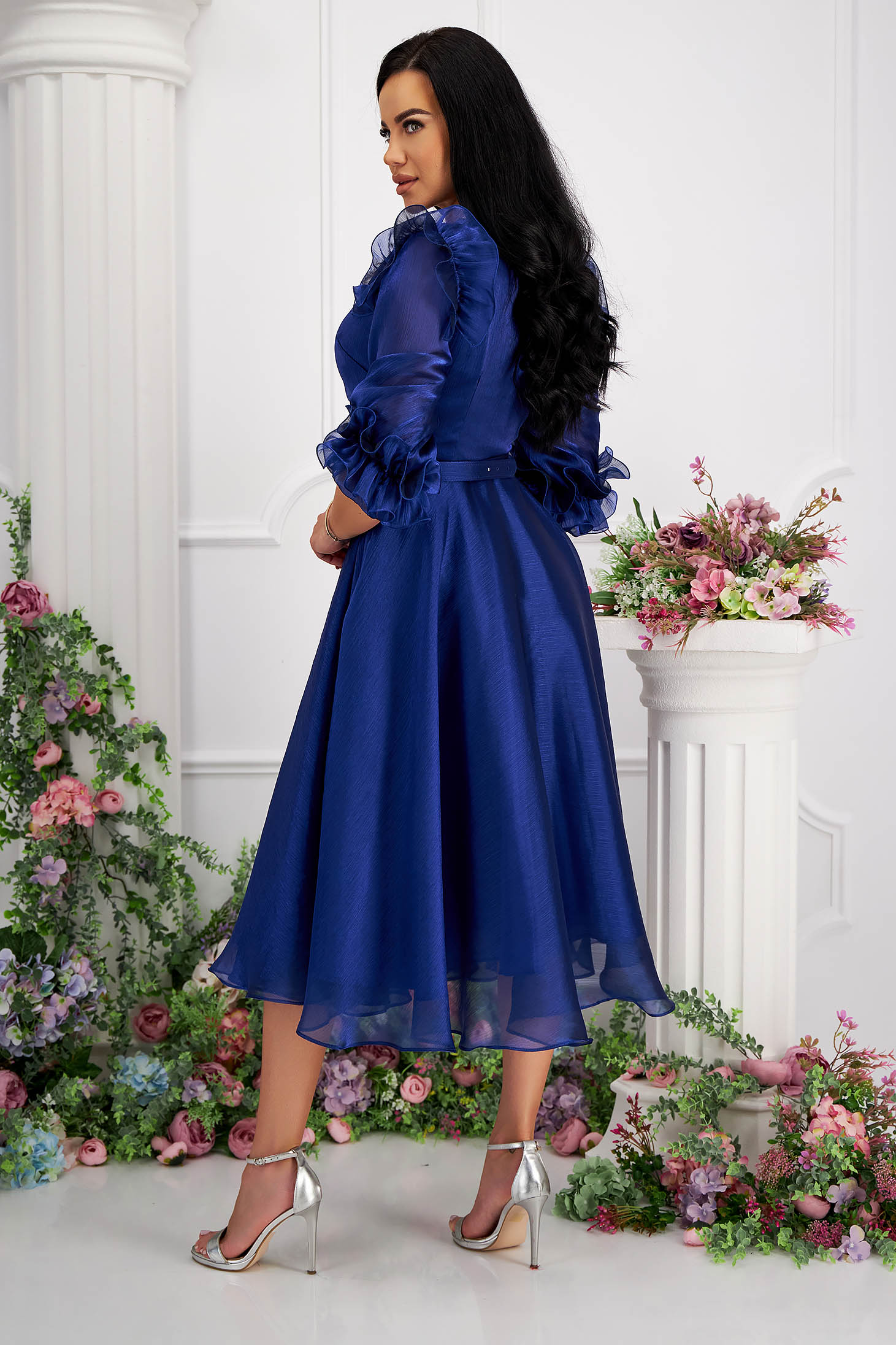 Midi blue organza dress in a-line with belt accessory and puff sleeves 4 - StarShinerS.com